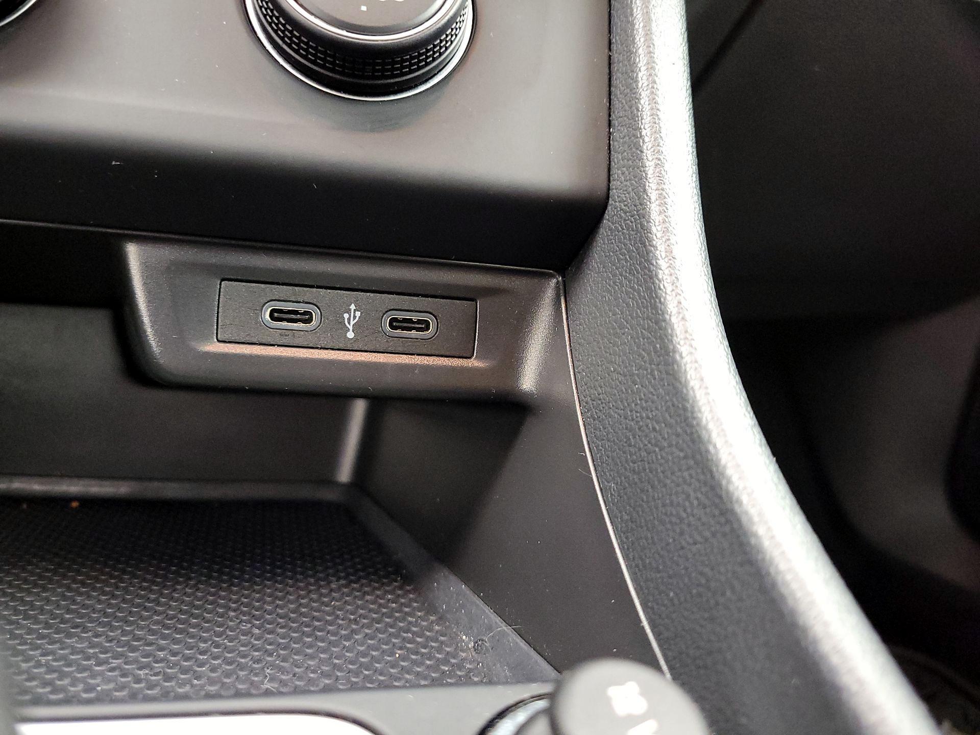 Thumbnail: 2020 Volkswagen Jetta - 18