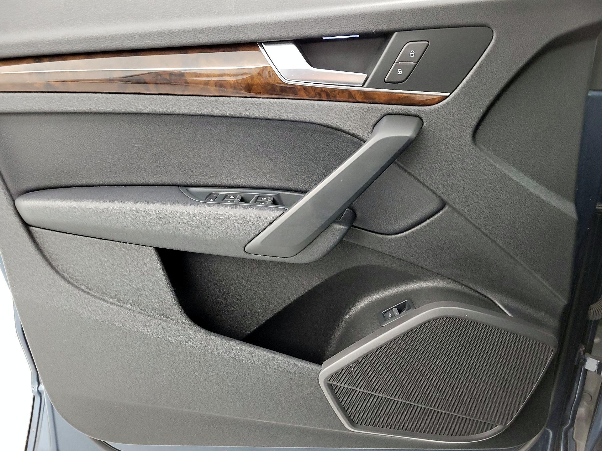 Thumbnail: 2018 Audi Q5 - 12