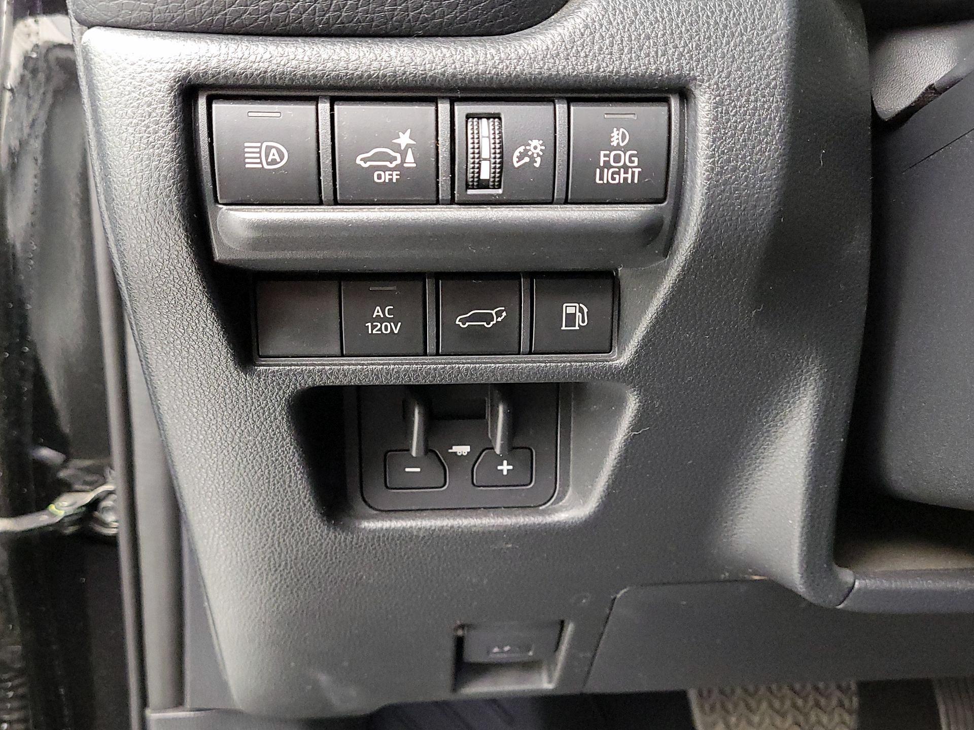 Thumbnail: 2024 Toyota Land Cruiser - 13