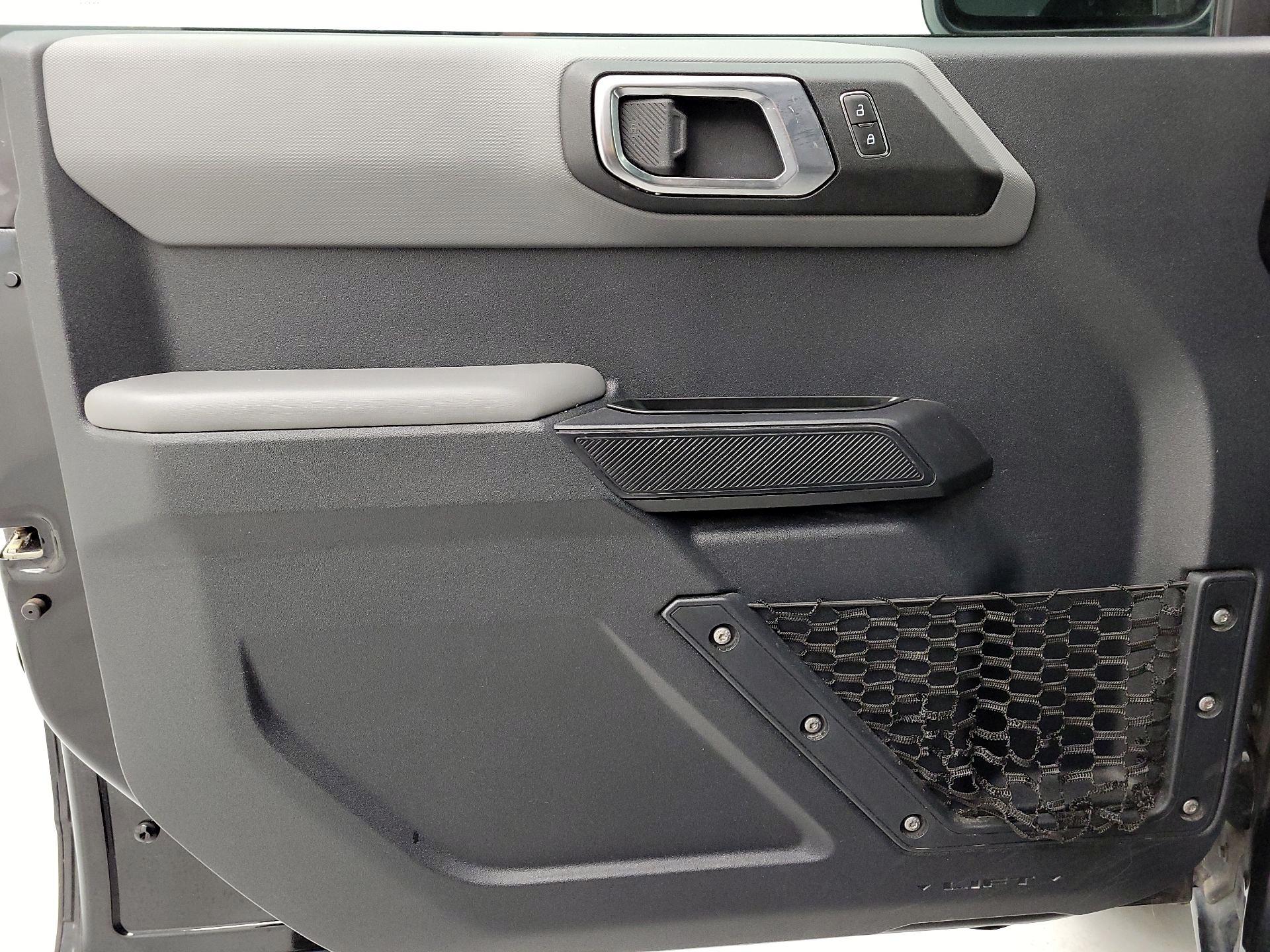 Thumbnail: 2022 Ford Bronco - 12