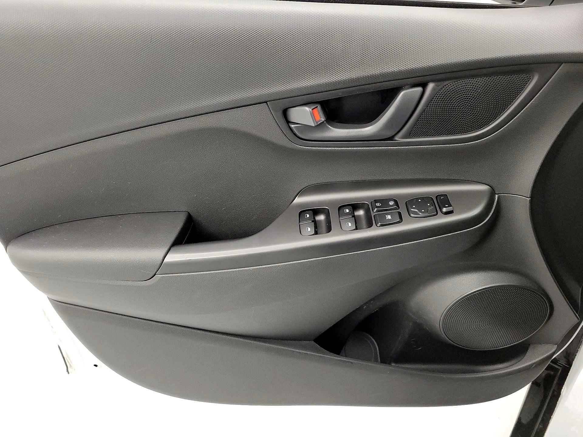 Thumbnail: 2019 Hyundai Kona - 12