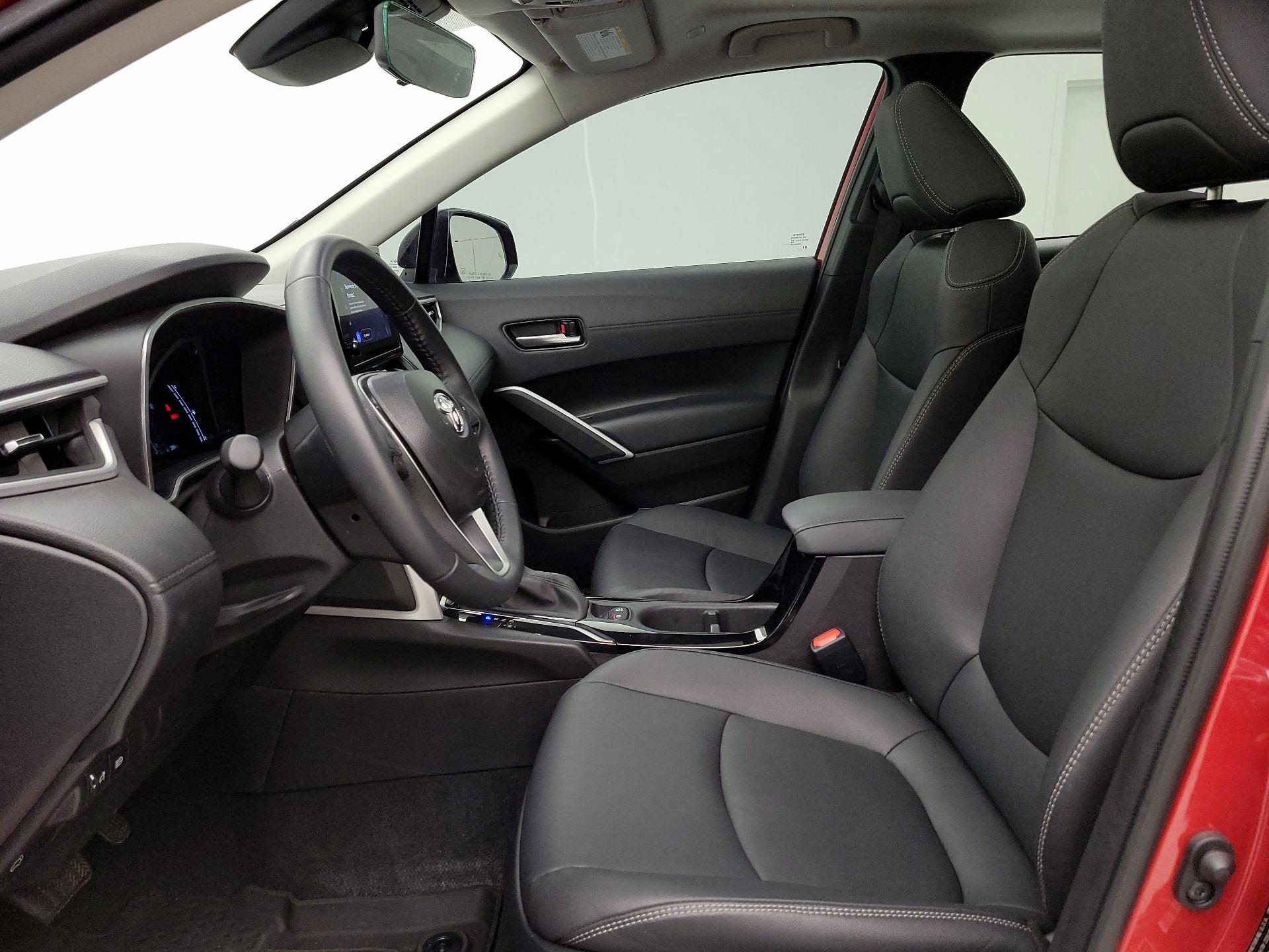 Thumbnail: 2025 Toyota Corolla Cross - 11