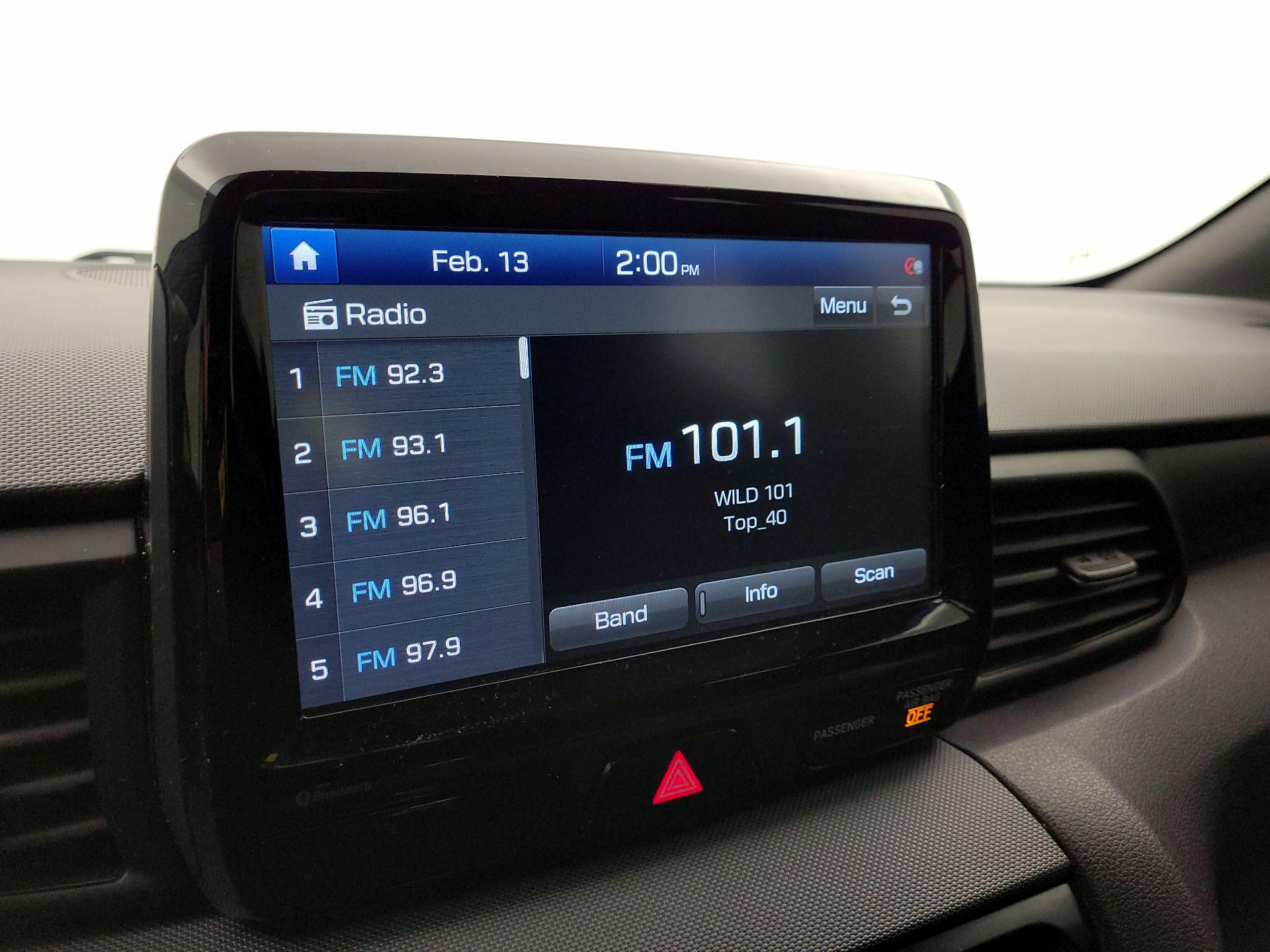 Thumbnail: 2020 Hyundai Veloster - 15