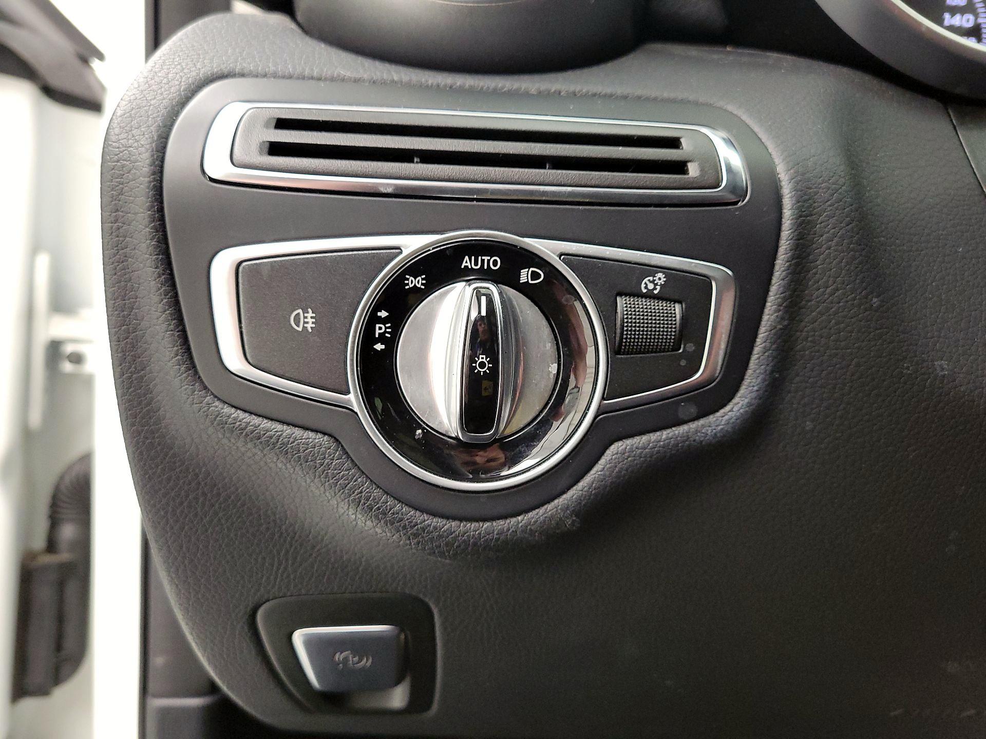 Thumbnail: 2017 Mercedes-Benz C-Class - 13