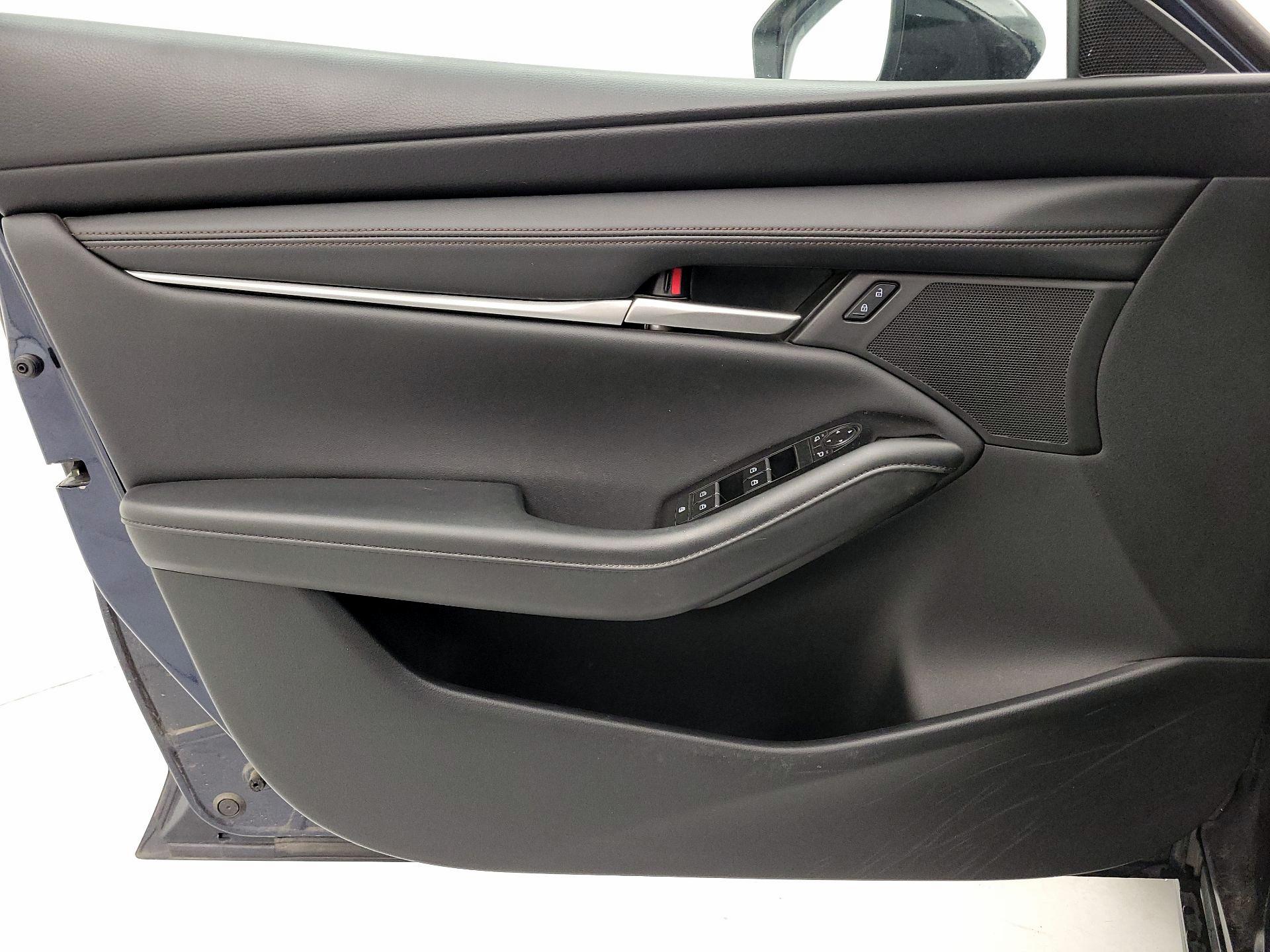 Thumbnail: 2025 Mazda Mazda3 - 12