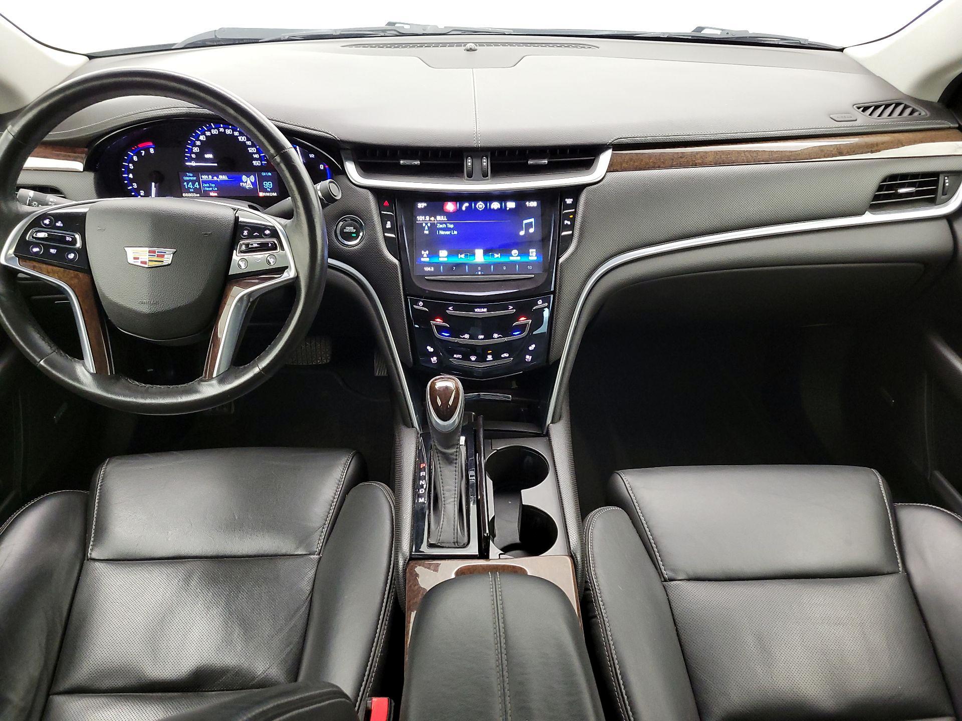 Thumbnail: 2016 Cadillac XTS - 9