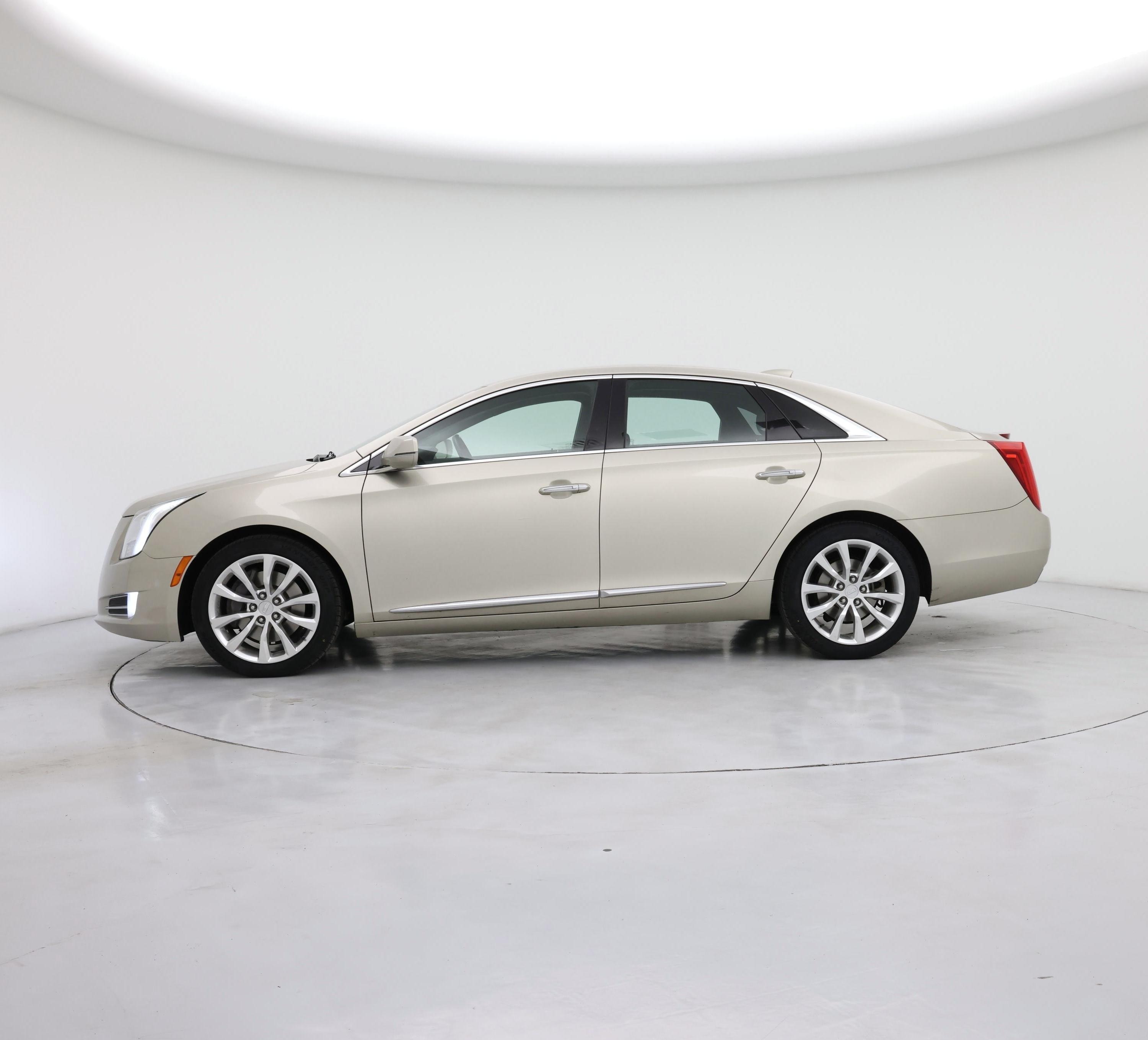Thumbnail: 2016 Cadillac XTS - 3