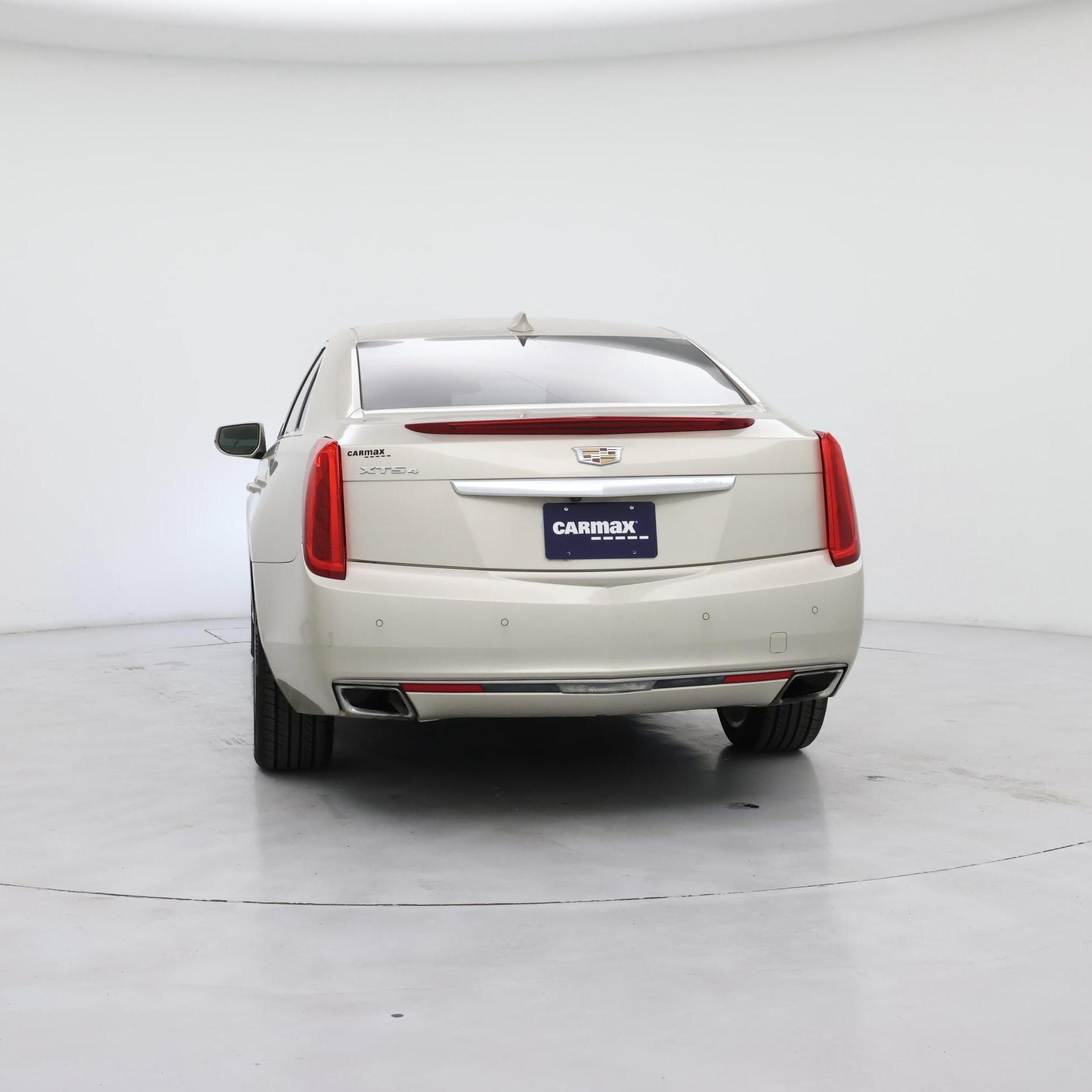 Thumbnail: 2016 Cadillac XTS - 6