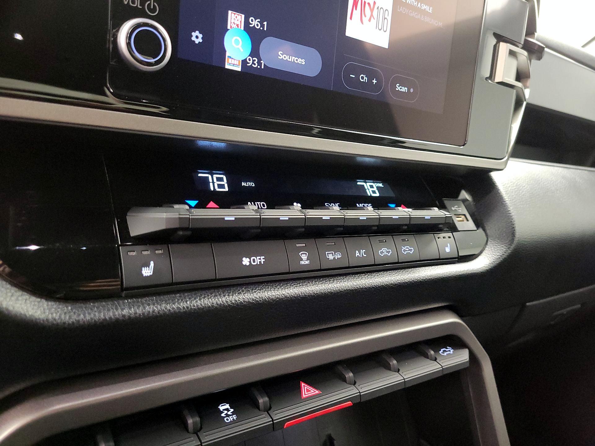 Thumbnail: 2025 Toyota Tundra - 16