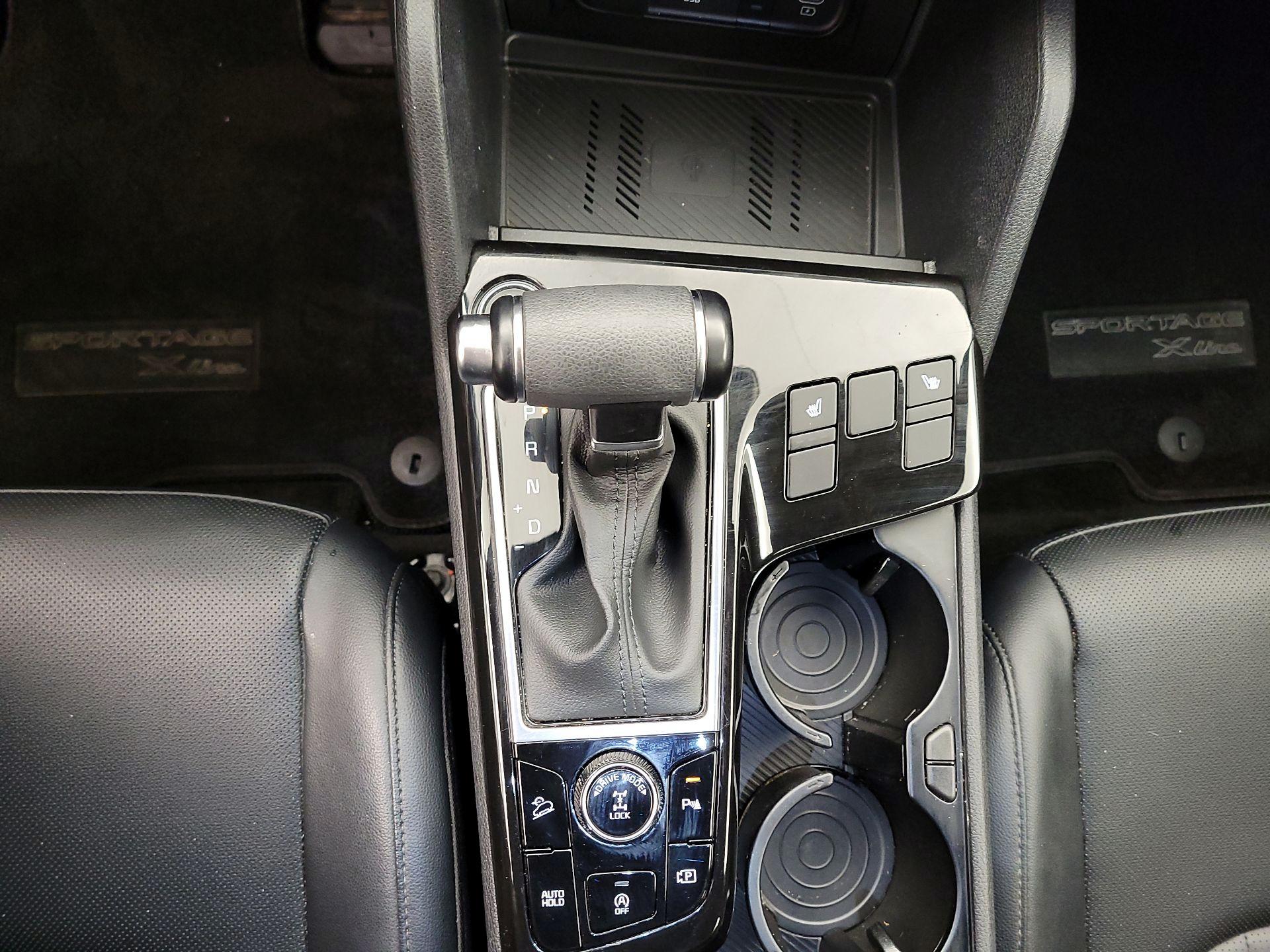 Thumbnail: 2023 Kia Sportage - 18