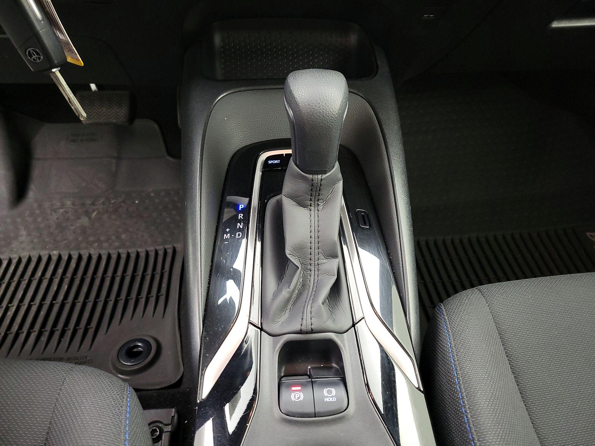 Thumbnail: 2021 Toyota Corolla - 17