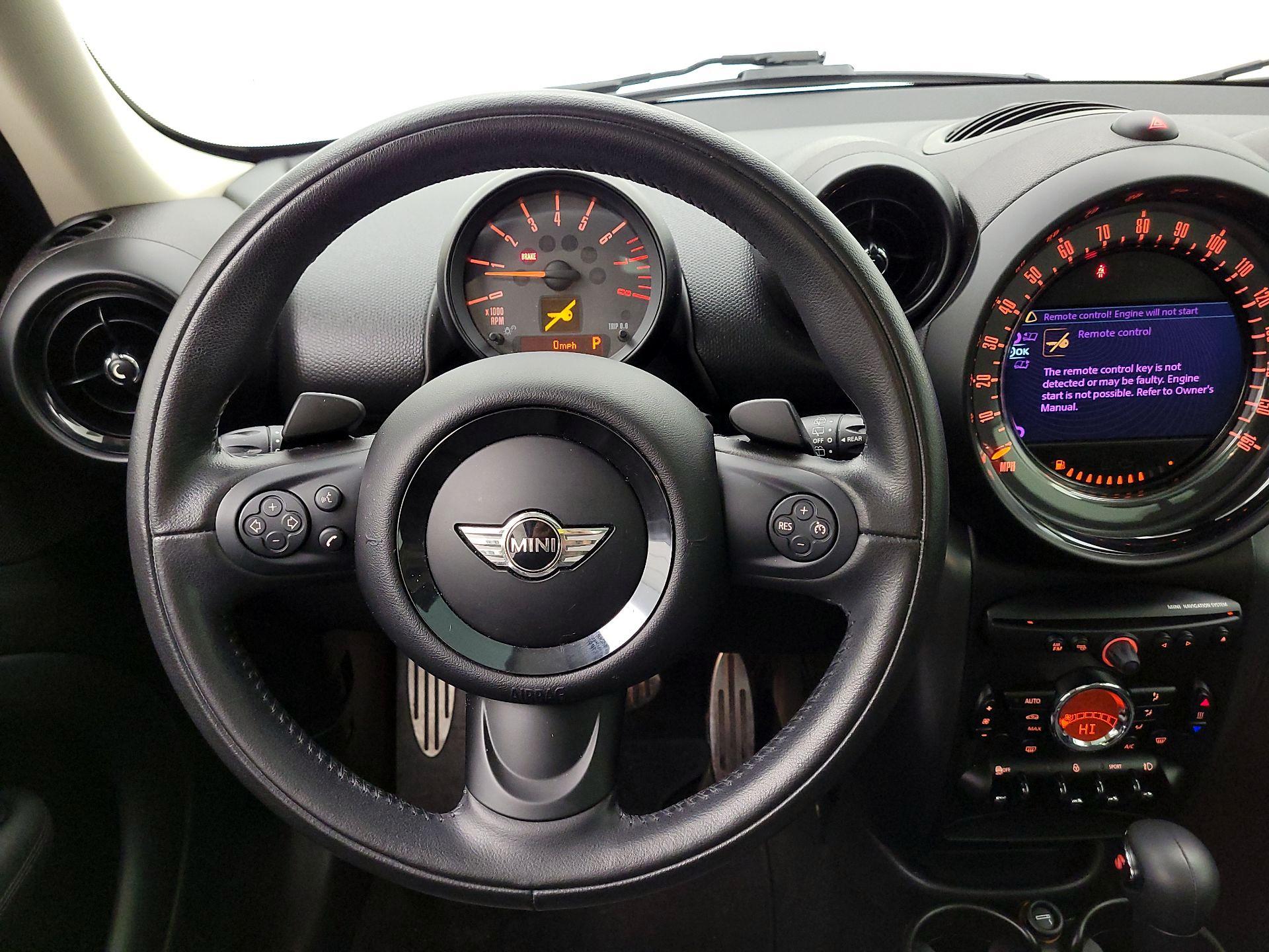Thumbnail: 2016 MINI Cooper Countryman - 10