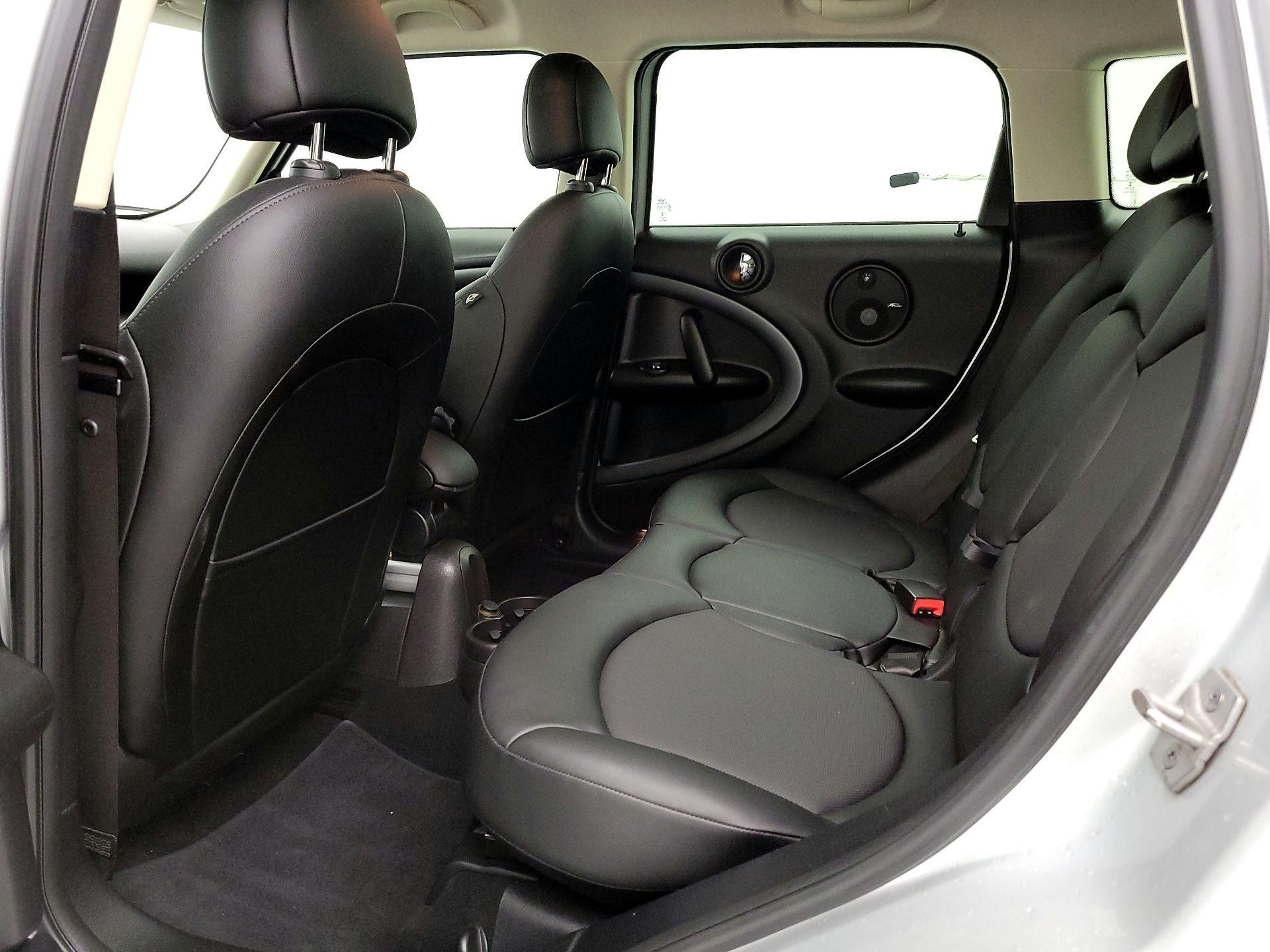 Thumbnail: 2016 MINI Cooper Countryman - 19