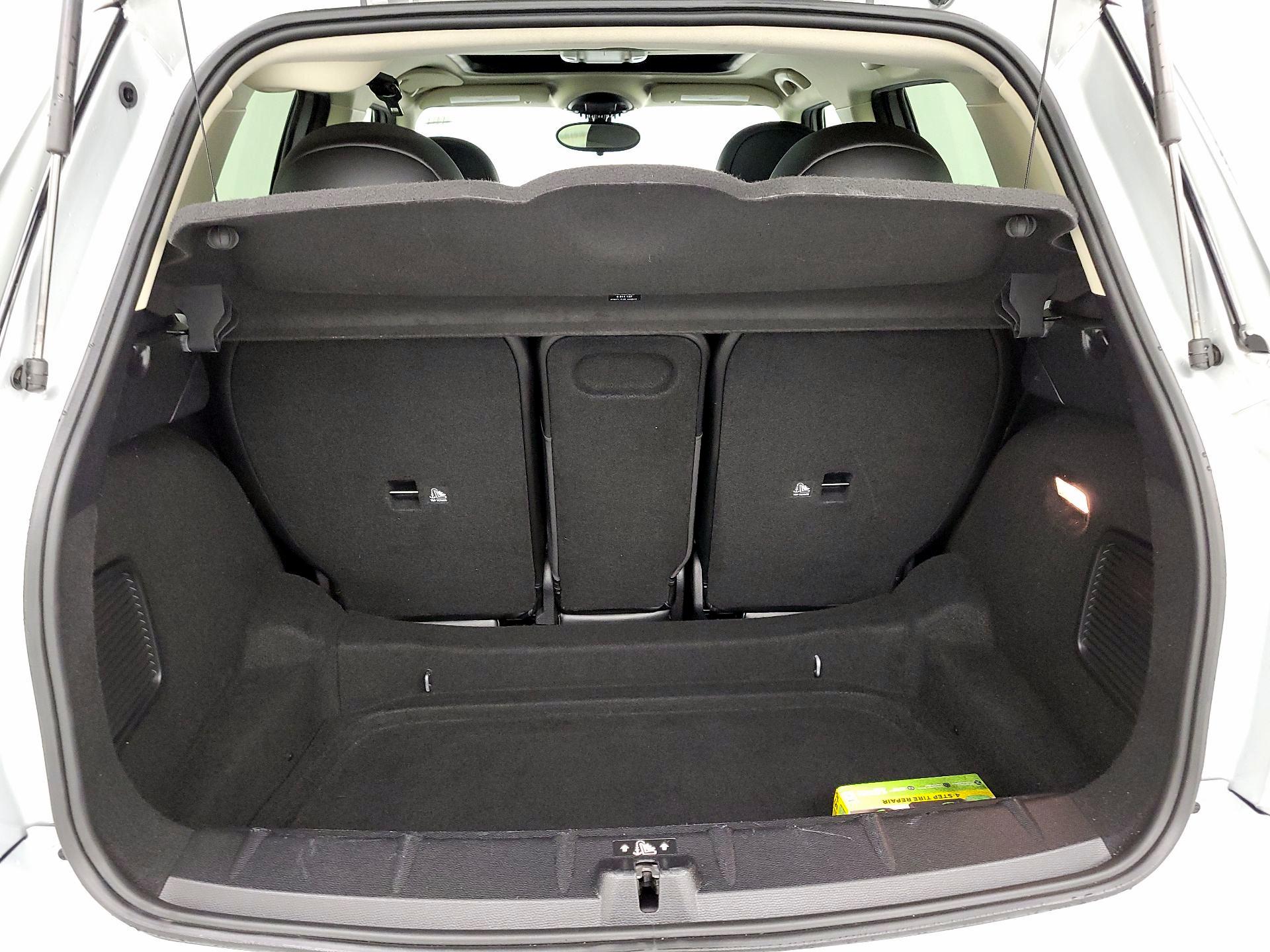 Thumbnail: 2016 MINI Cooper Countryman - 20