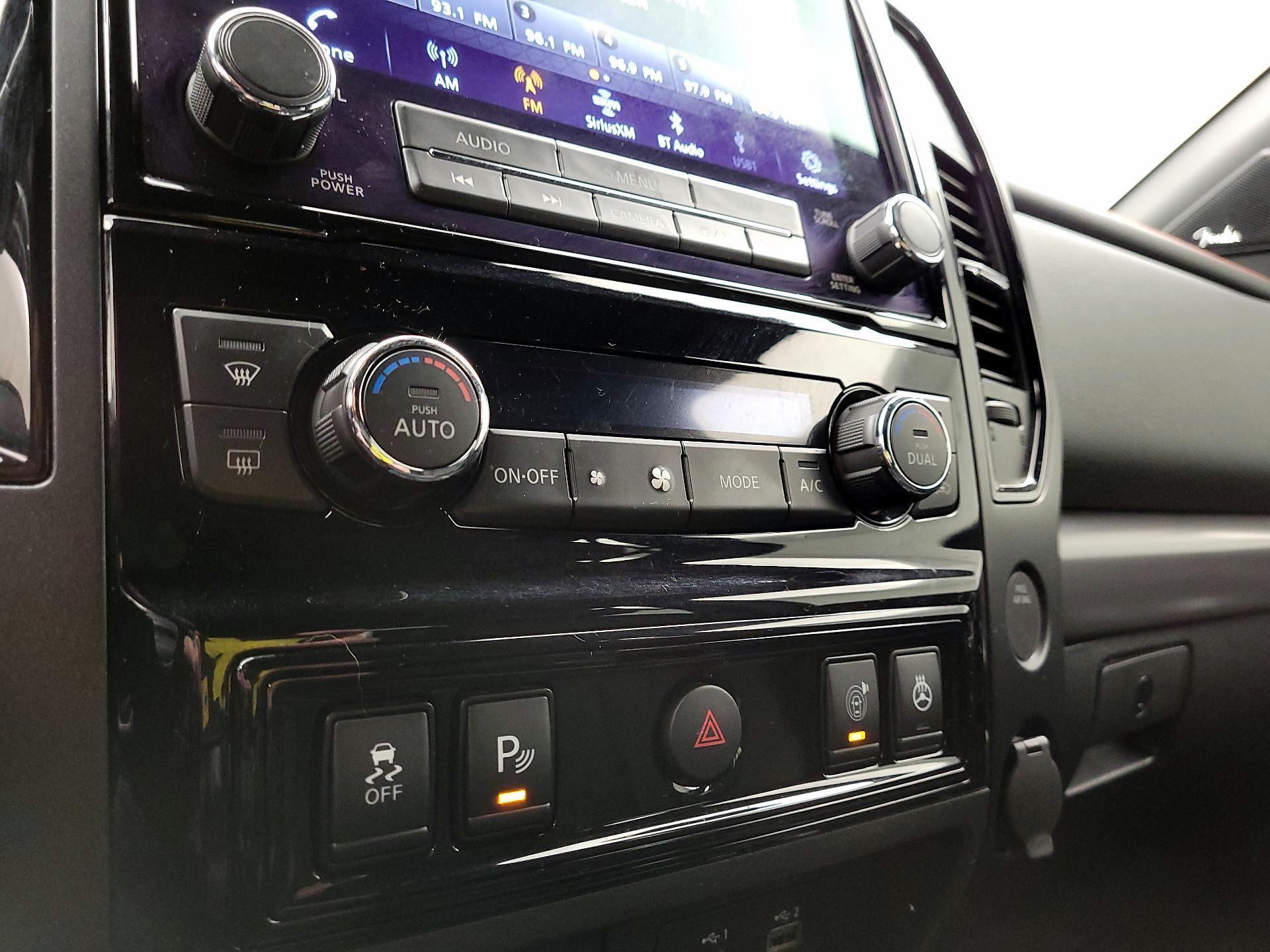 Thumbnail: 2021 Nissan Titan - 17