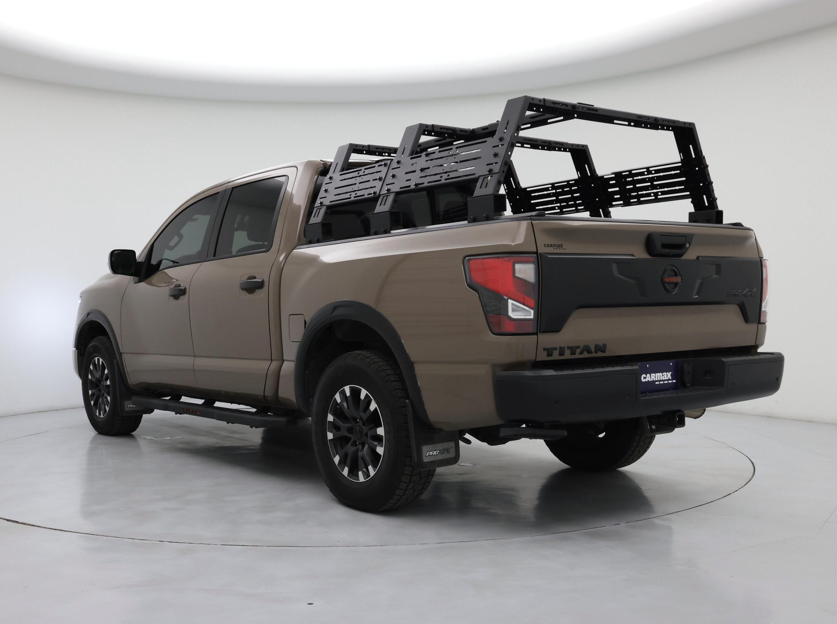 Thumbnail: 2021 Nissan Titan - 2