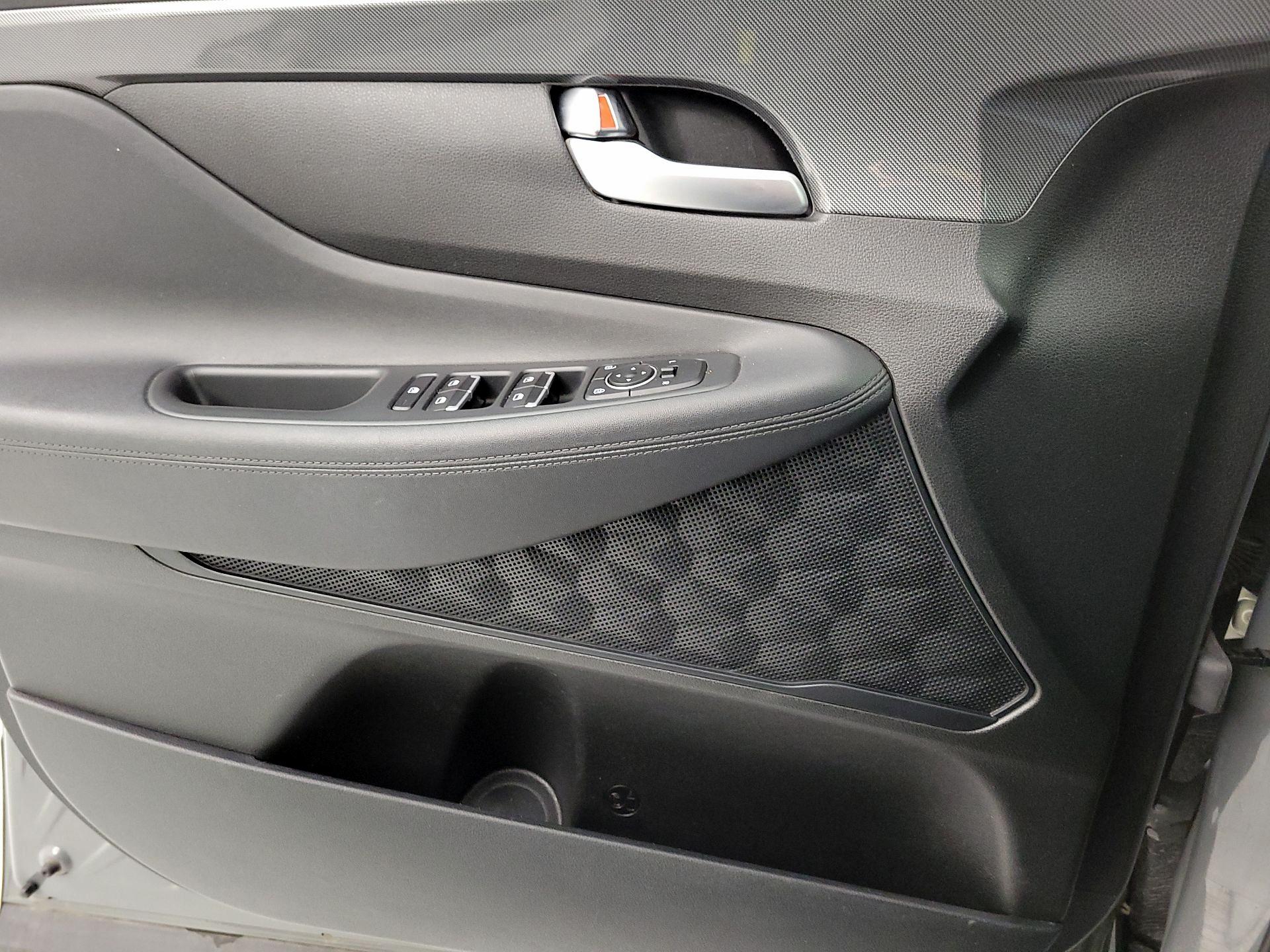 Thumbnail: 2021 Hyundai Santa Fe - 12