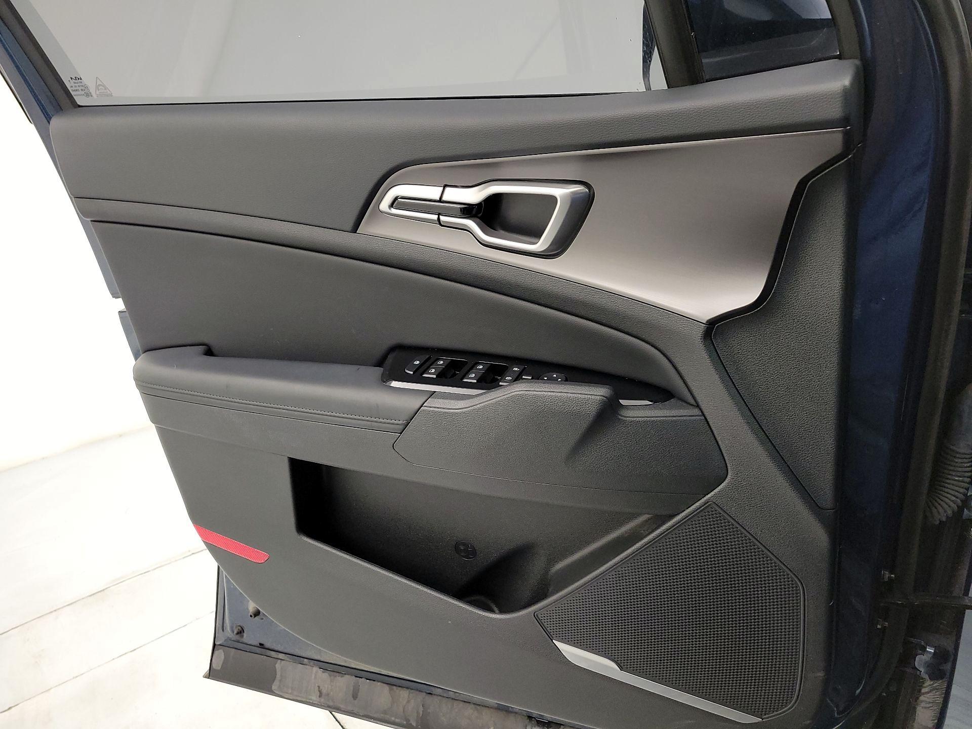 Thumbnail: 2024 Kia Sportage - 12