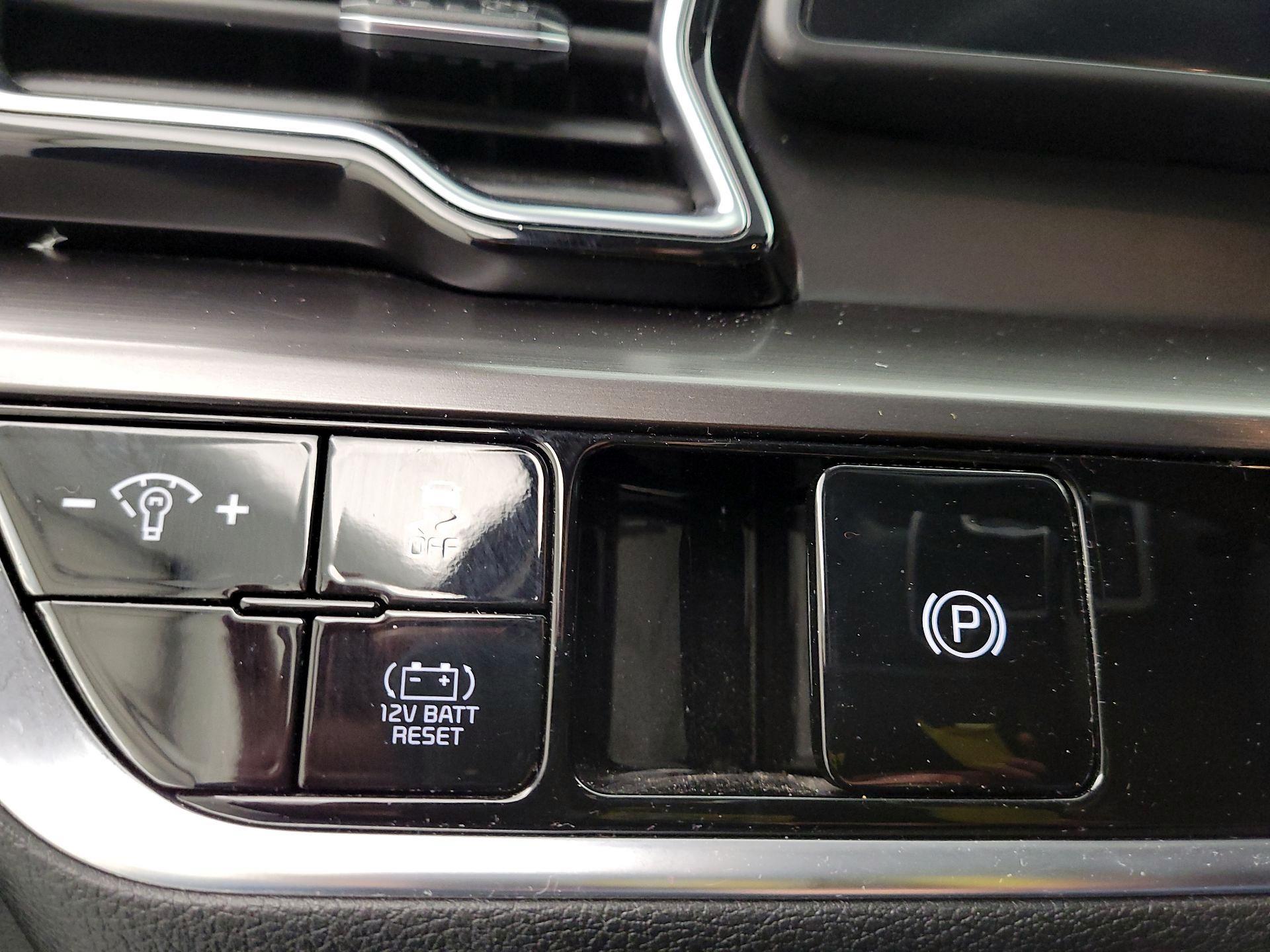 Thumbnail: 2024 Kia Sportage - 13