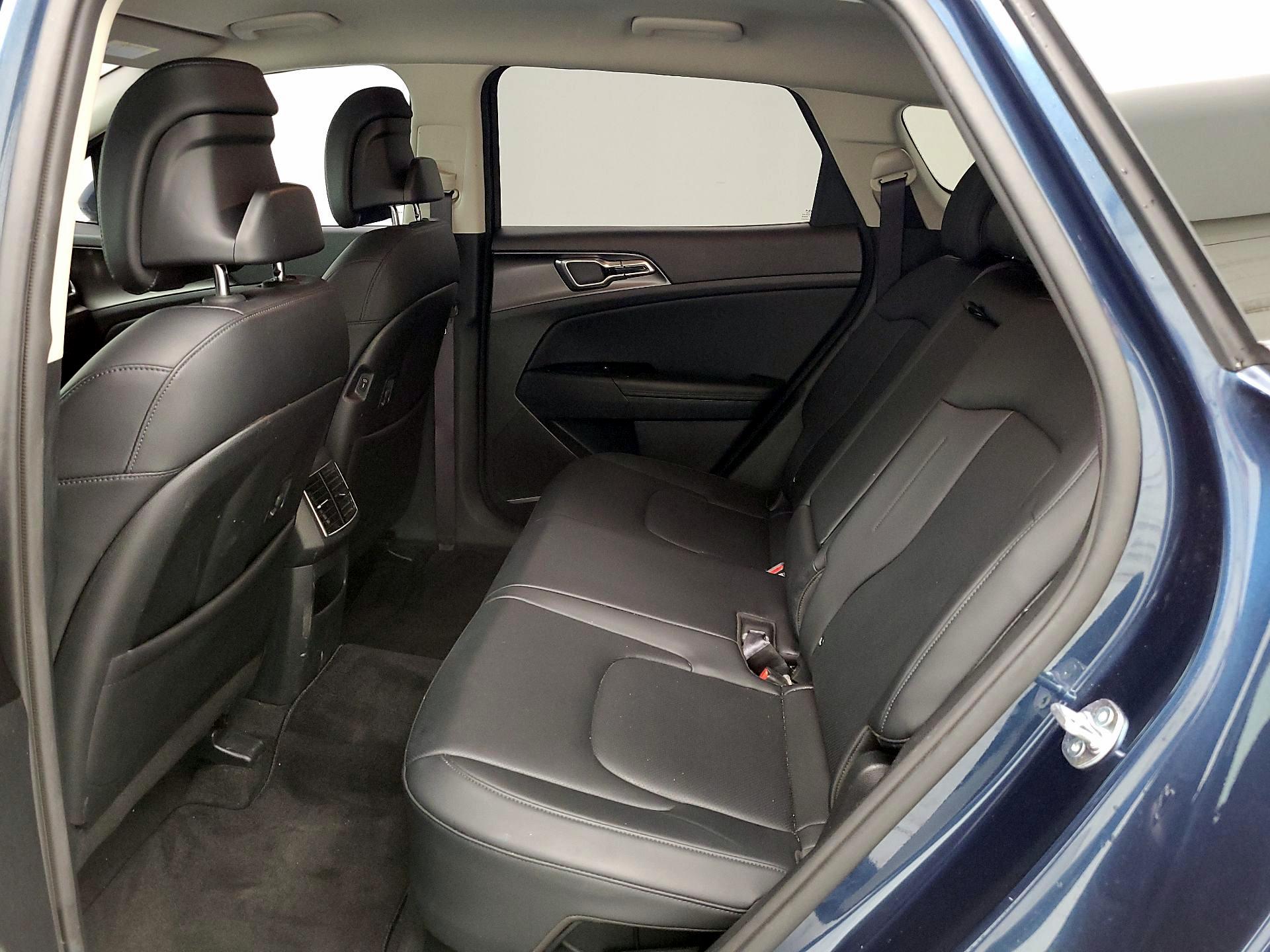 Thumbnail: 2024 Kia Sportage - 20