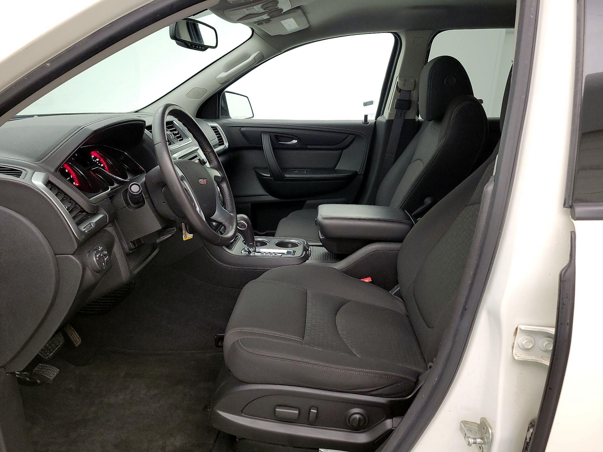 Thumbnail: 2015 GMC Acadia - 11