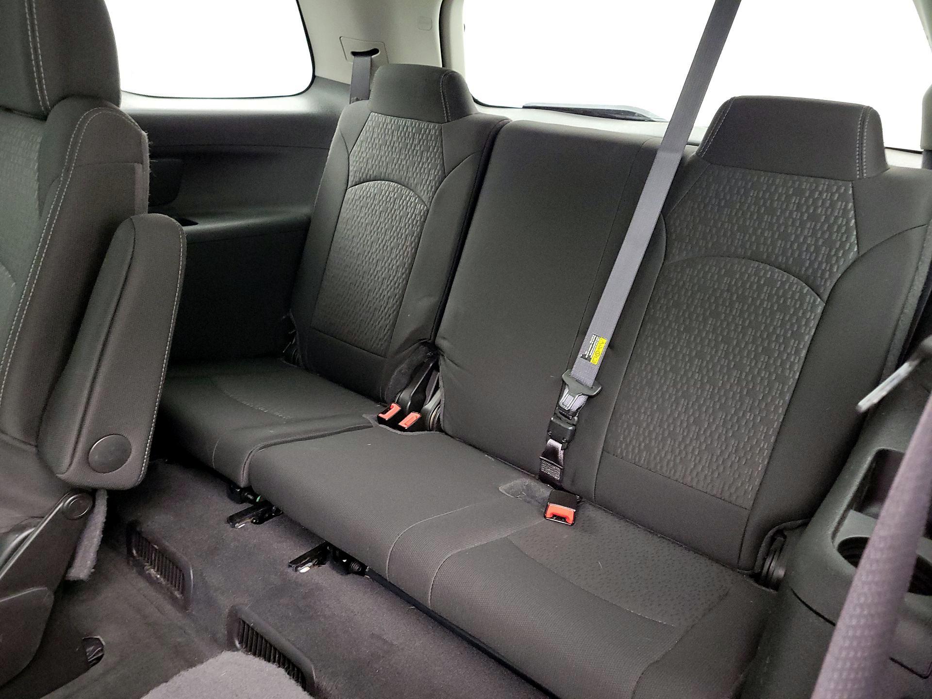 Thumbnail: 2015 GMC Acadia - 20