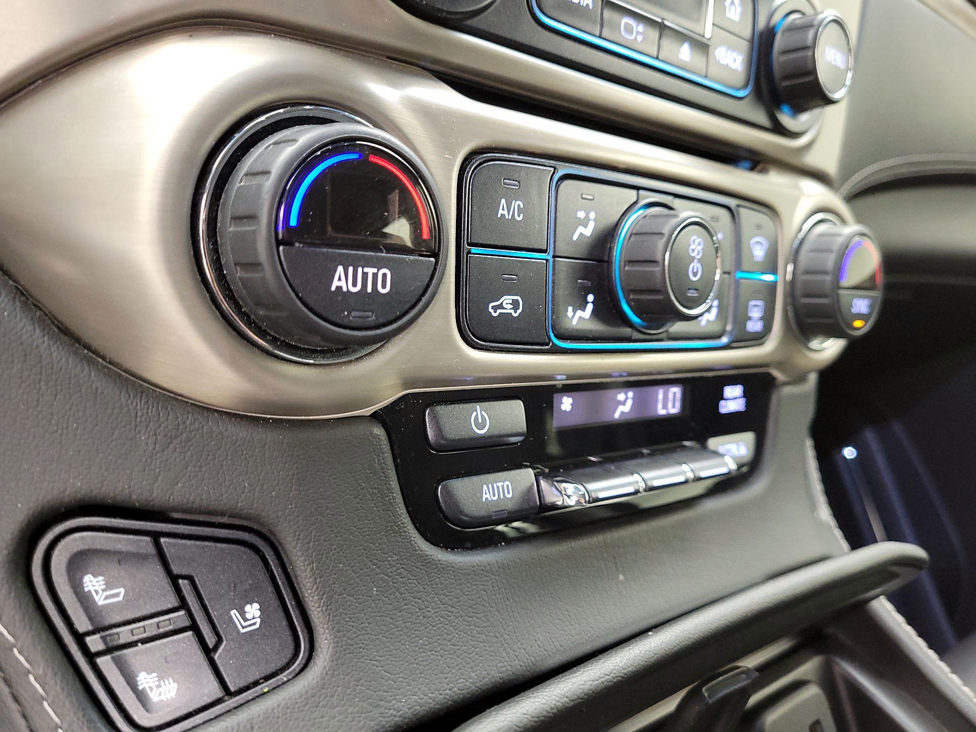 Thumbnail: 2018 GMC Yukon - 17