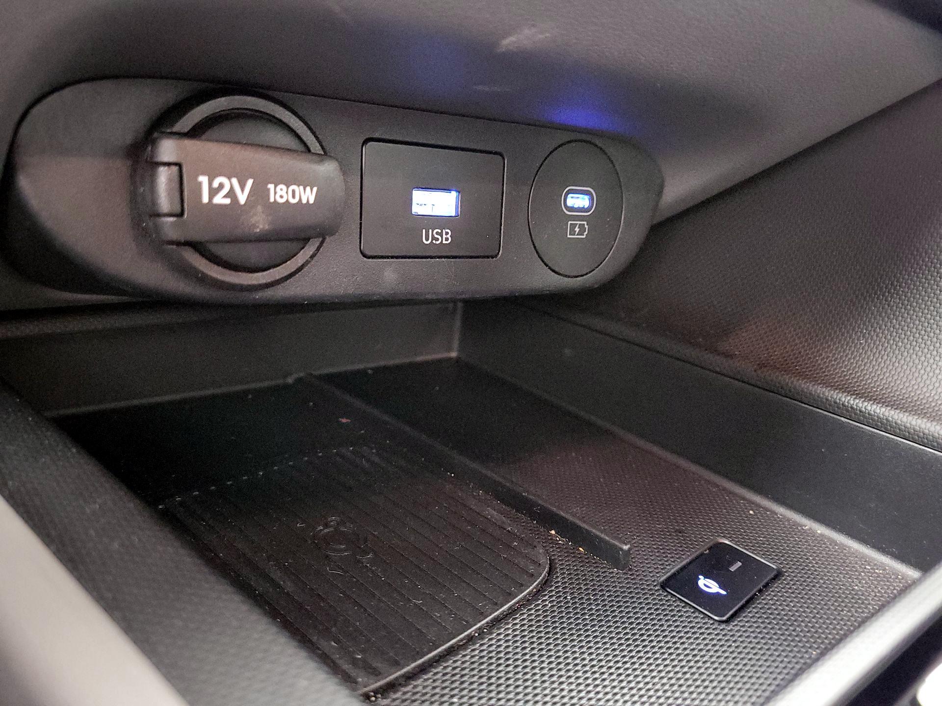 Thumbnail: 2025 Hyundai Elantra - 19