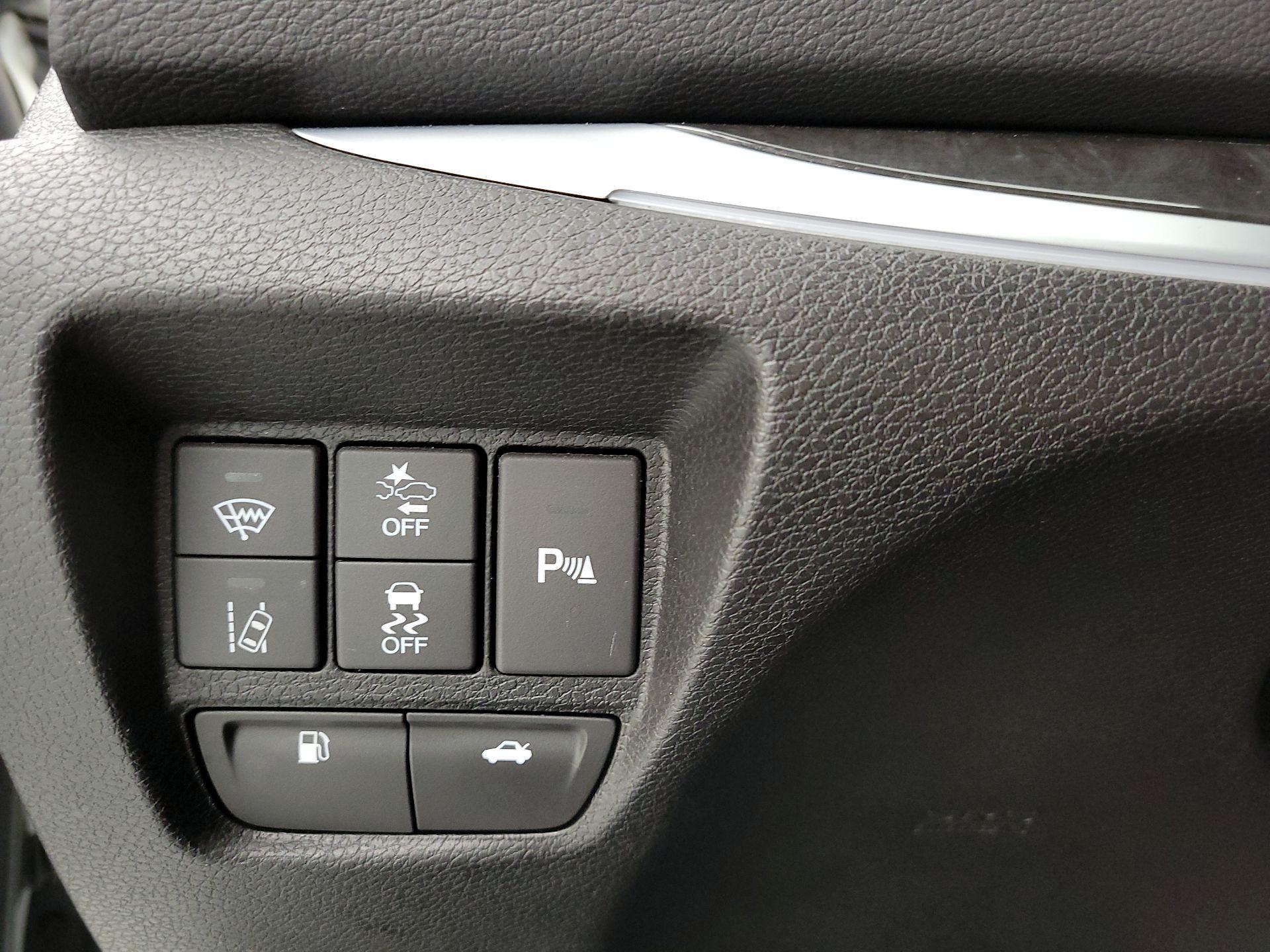 Thumbnail: 2018 Acura TLX - 13