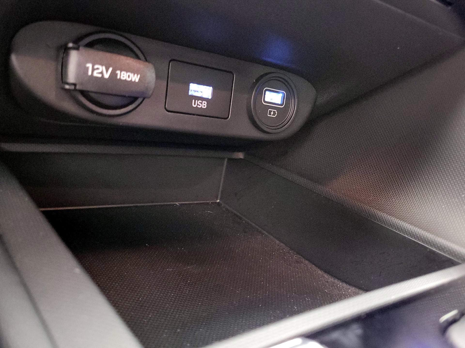 Thumbnail: 2021 Hyundai Elantra - 18