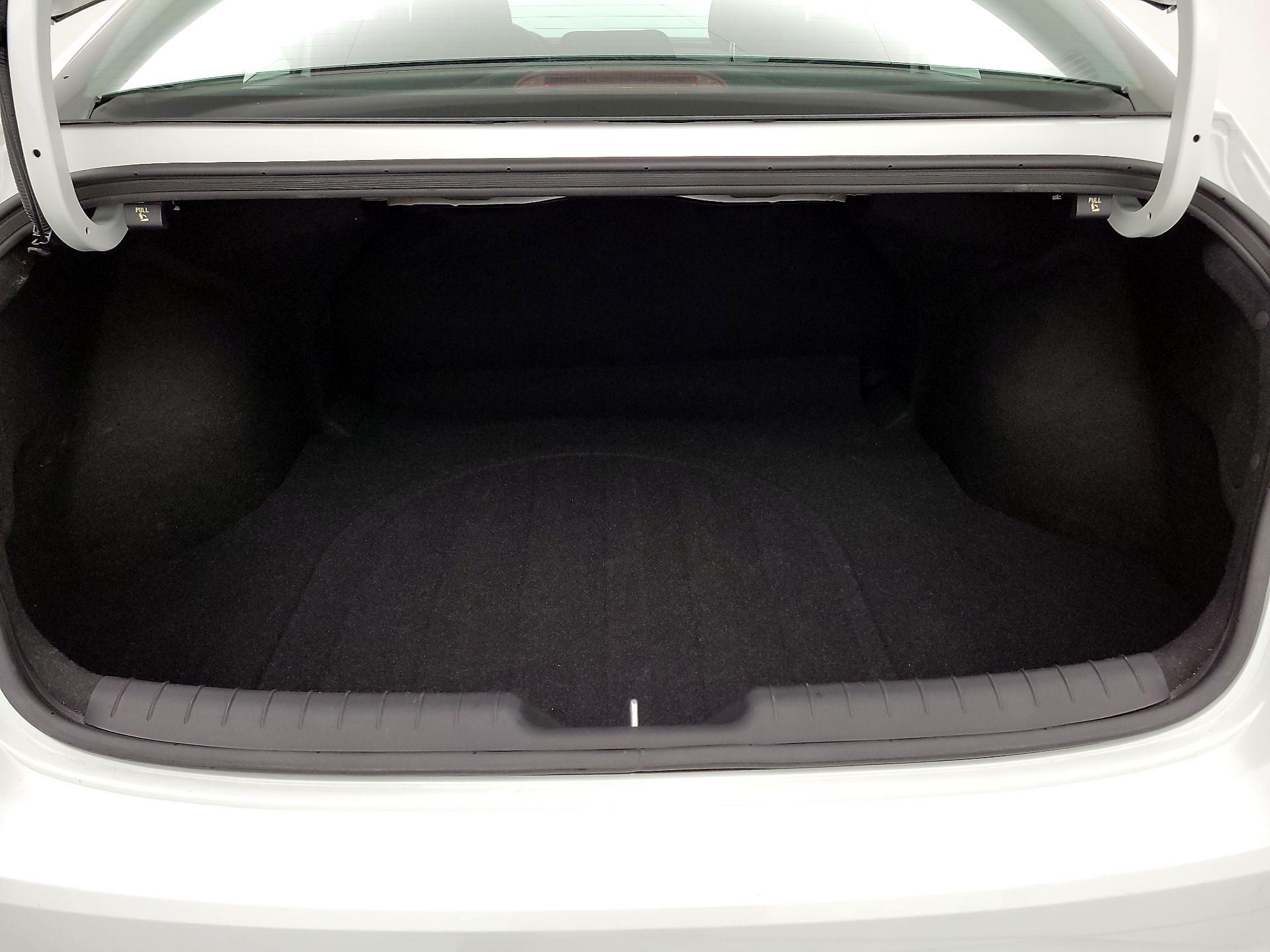 Thumbnail: 2021 Hyundai Elantra - 20