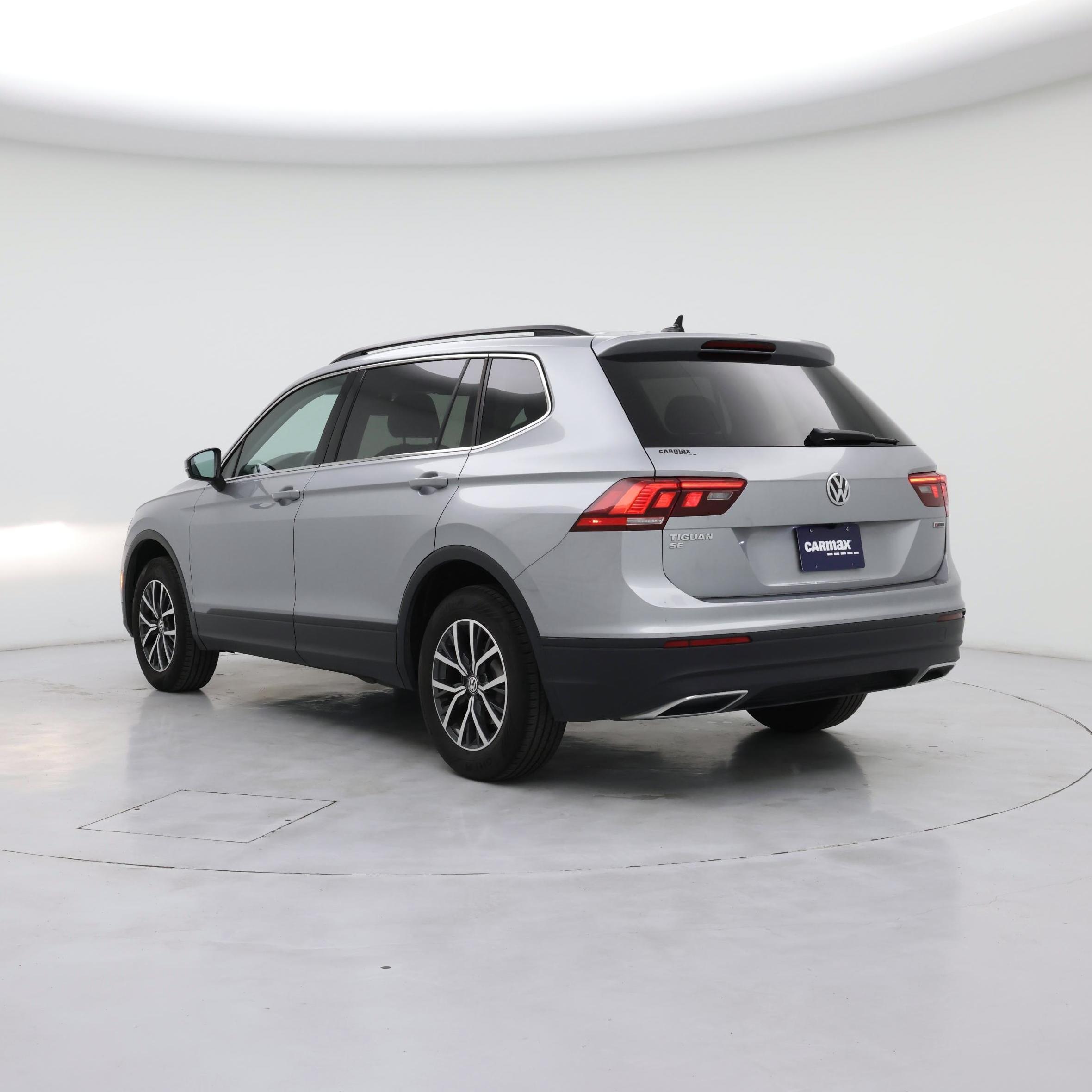 Thumbnail: 2019 Volkswagen Tiguan - 2