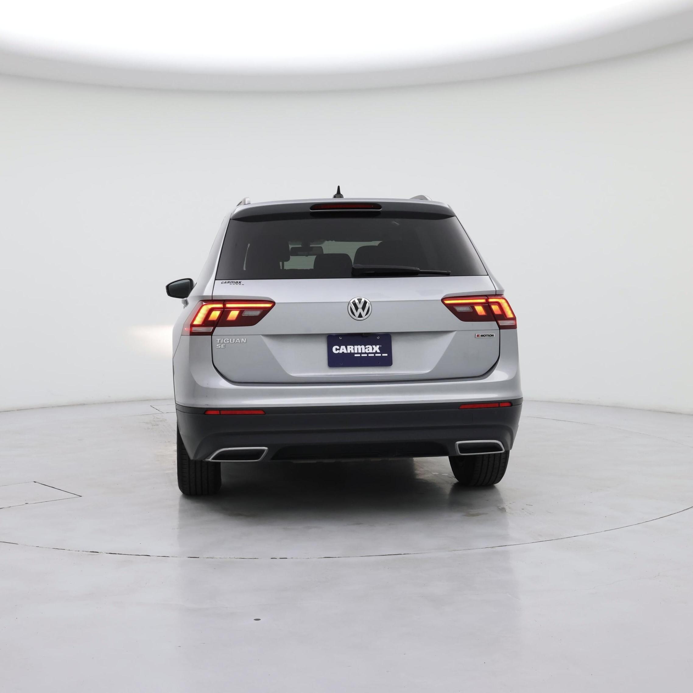 Thumbnail: 2019 Volkswagen Tiguan - 6