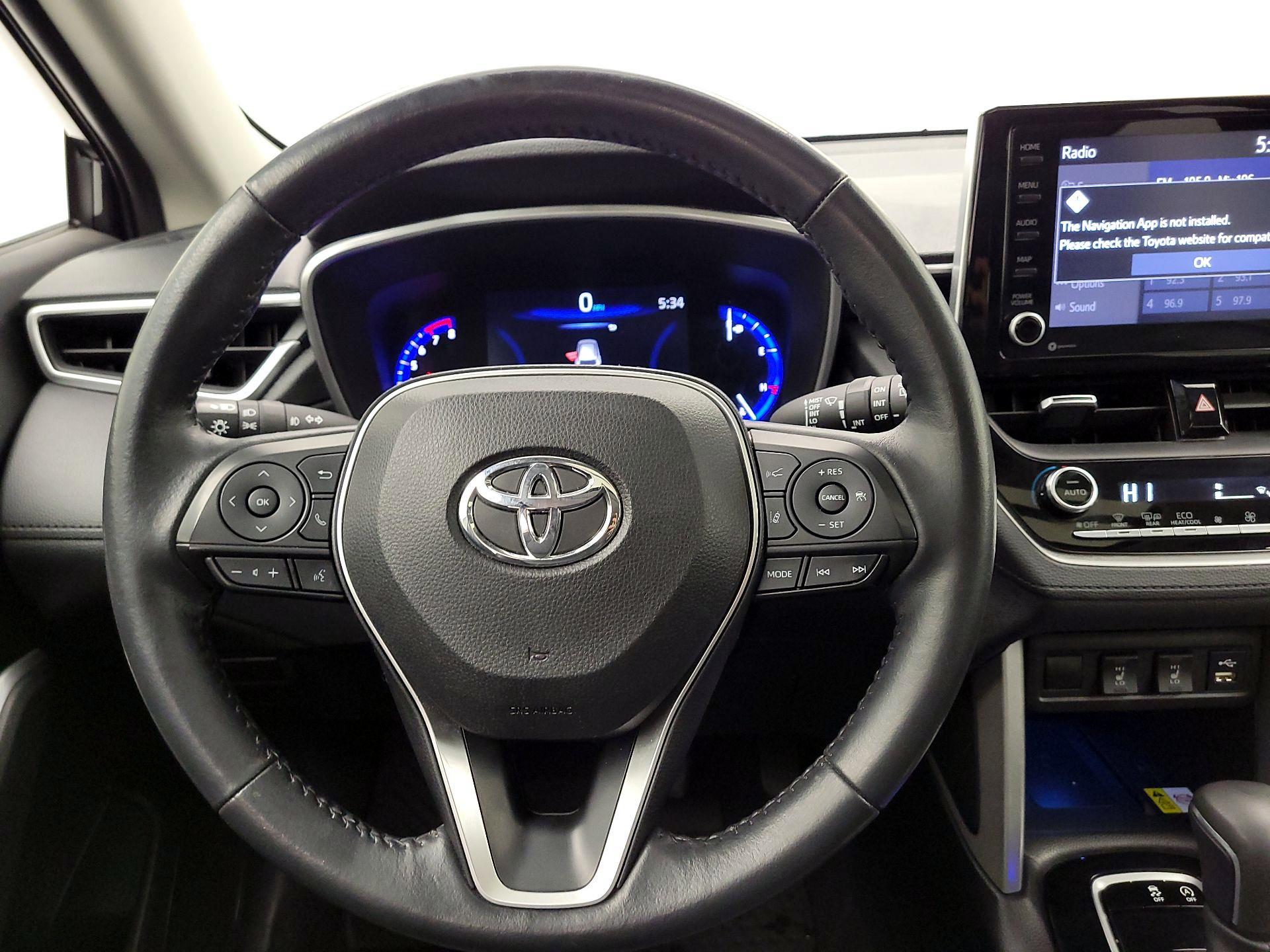 Thumbnail: 2022 Toyota Corolla Cross - 10