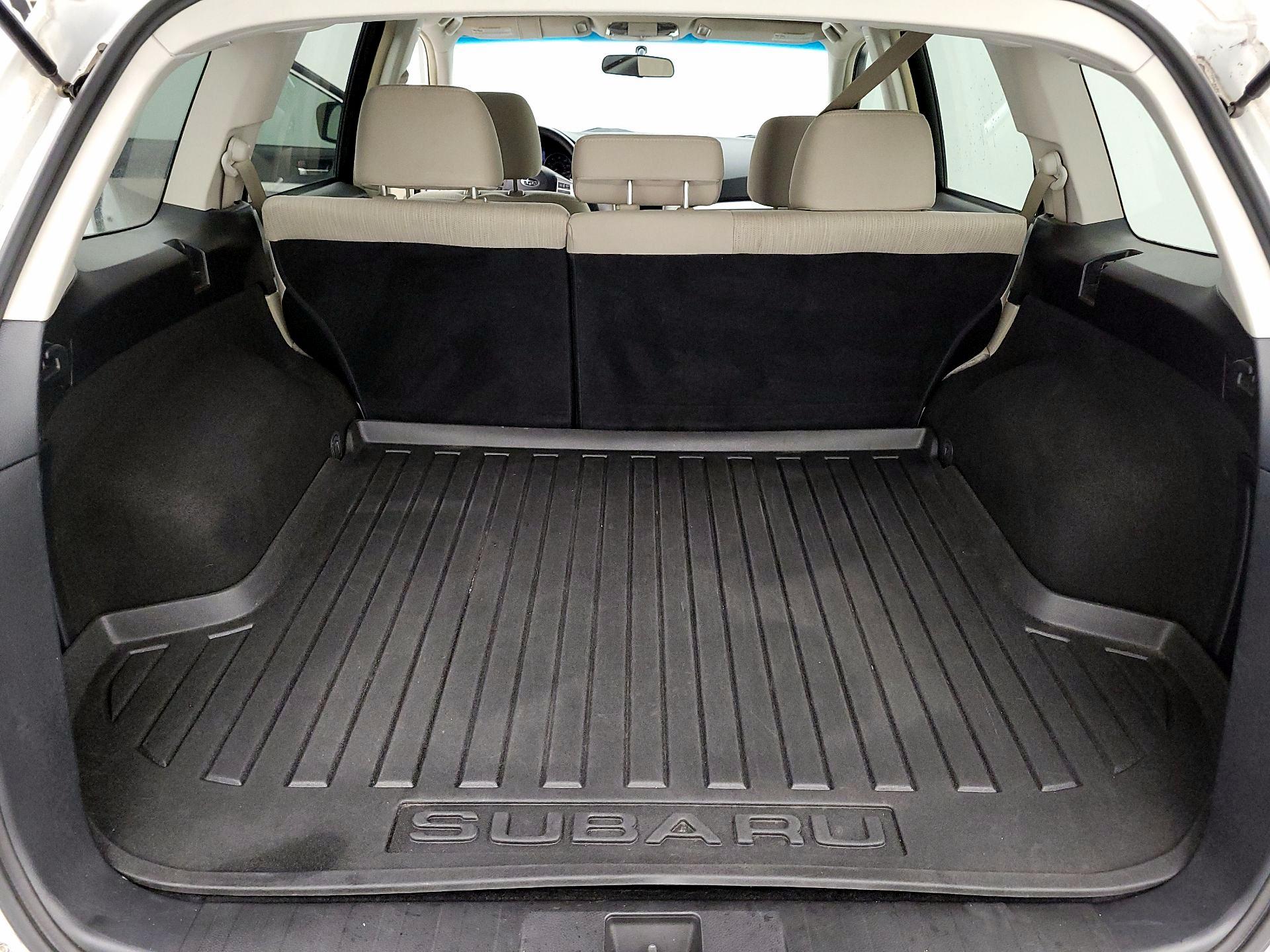 Thumbnail: 2014 Subaru Outback - 18