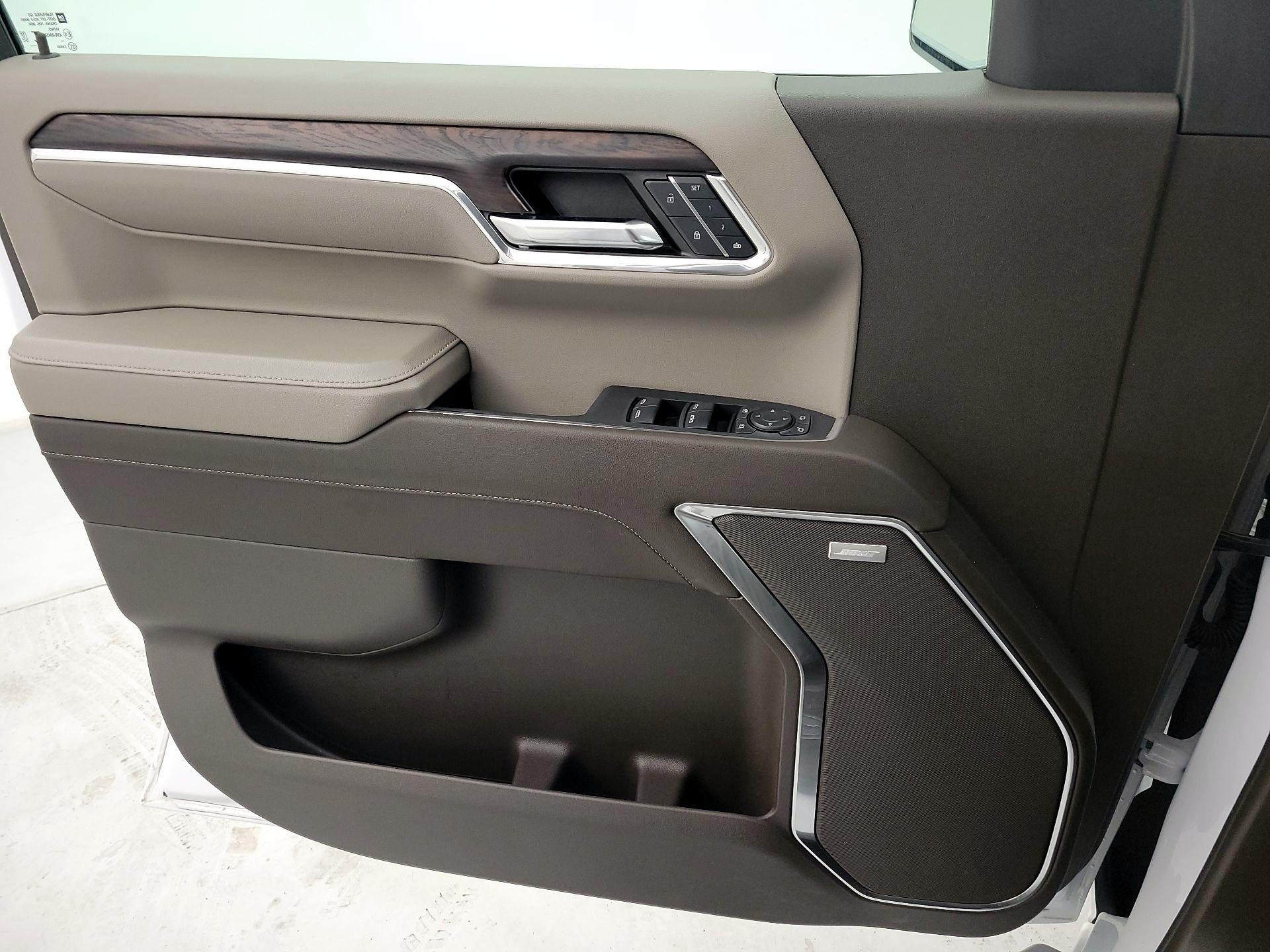 Thumbnail: 2024 GMC Sierra 1500 - 12