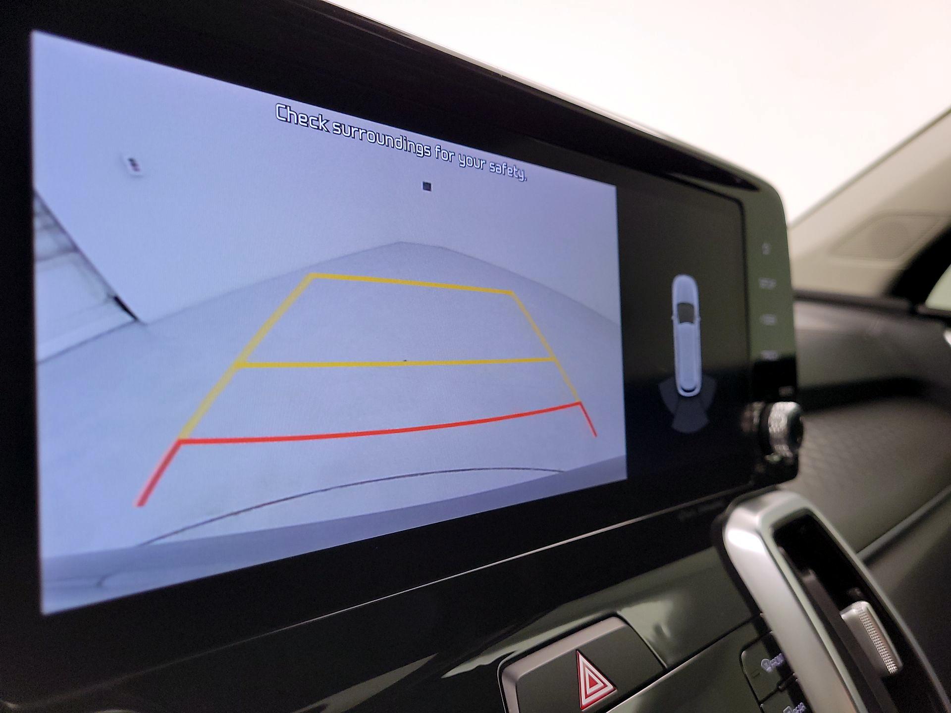 Thumbnail: 2021 Kia Sorento - 15