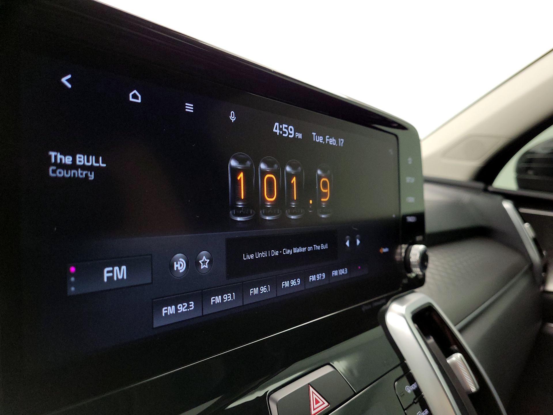 Thumbnail: 2021 Kia Sorento - 16