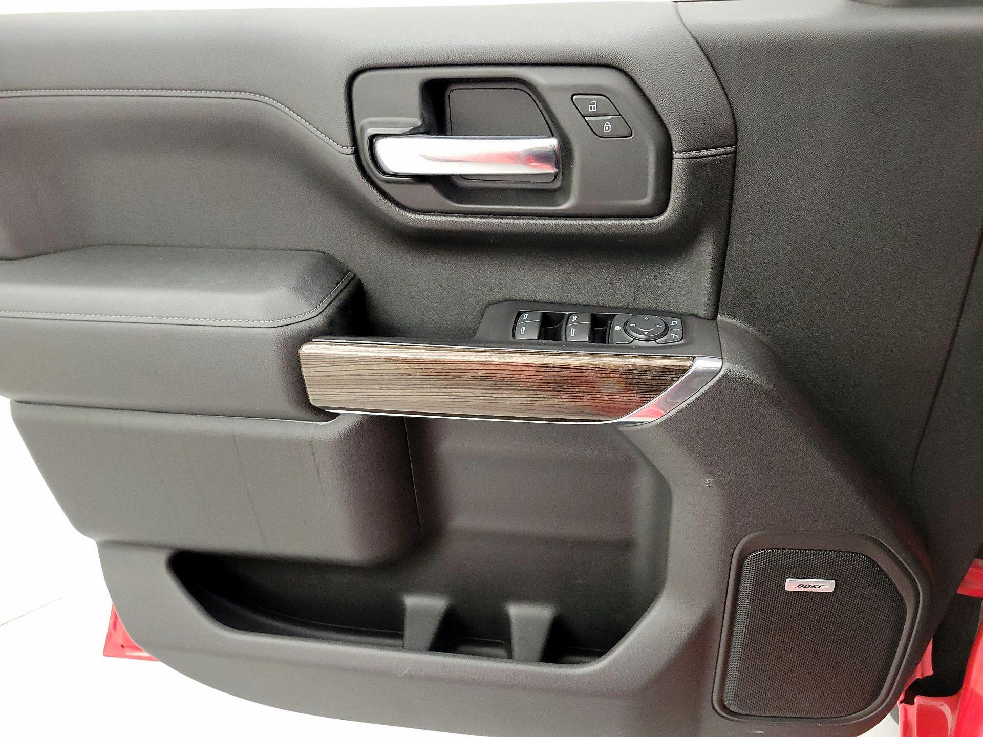 Thumbnail: 2019 Chevrolet Silverado 1500 - 12