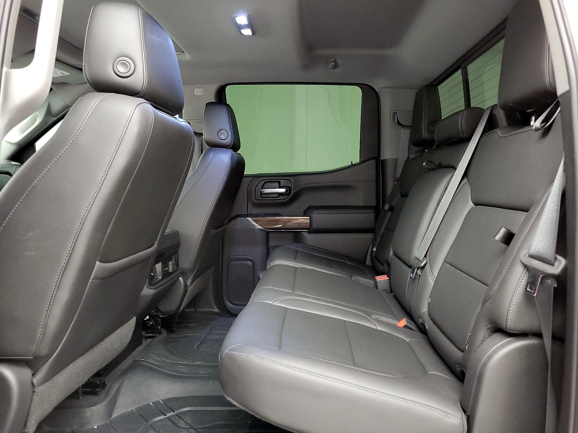 Thumbnail: 2019 Chevrolet Silverado 1500 - 20