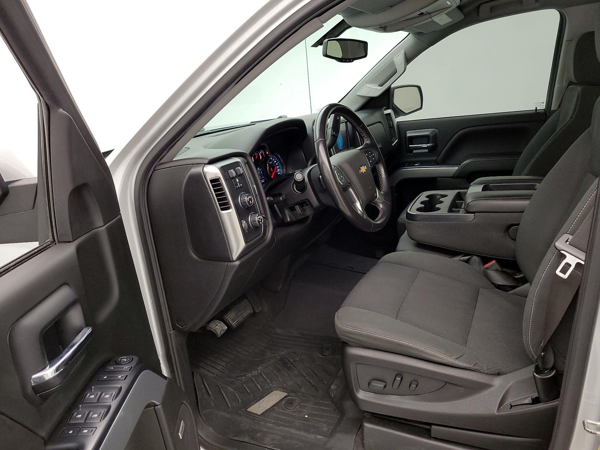 Thumbnail: 2018 Chevrolet Silverado 1500 - 11