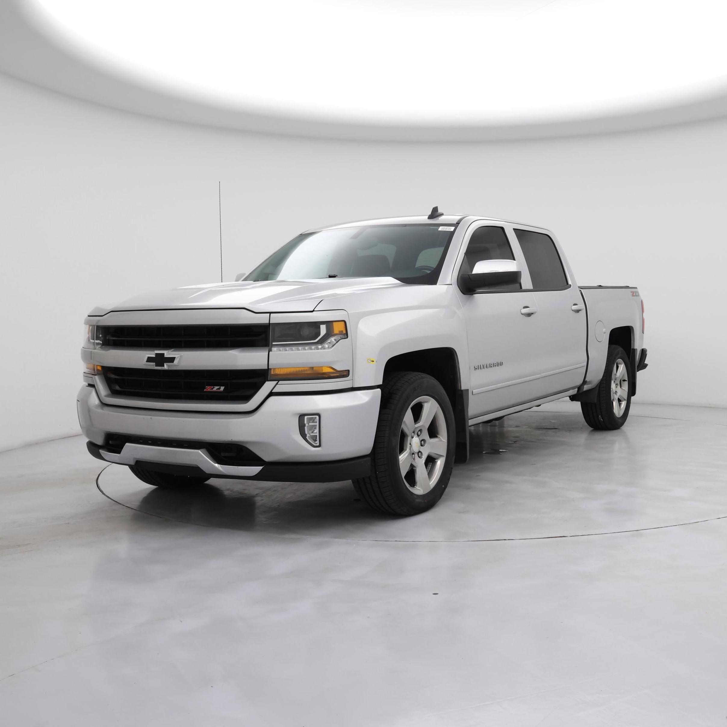 Thumbnail: 2018 Chevrolet Silverado 1500 - 4