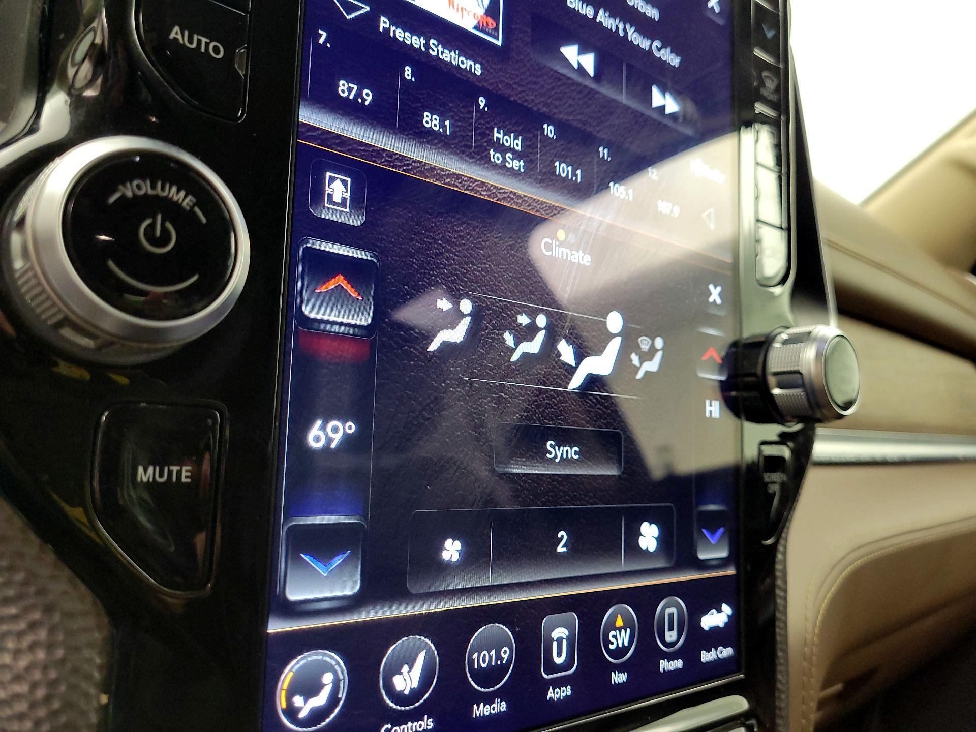 Thumbnail: 2021 RAM 1500 - 17