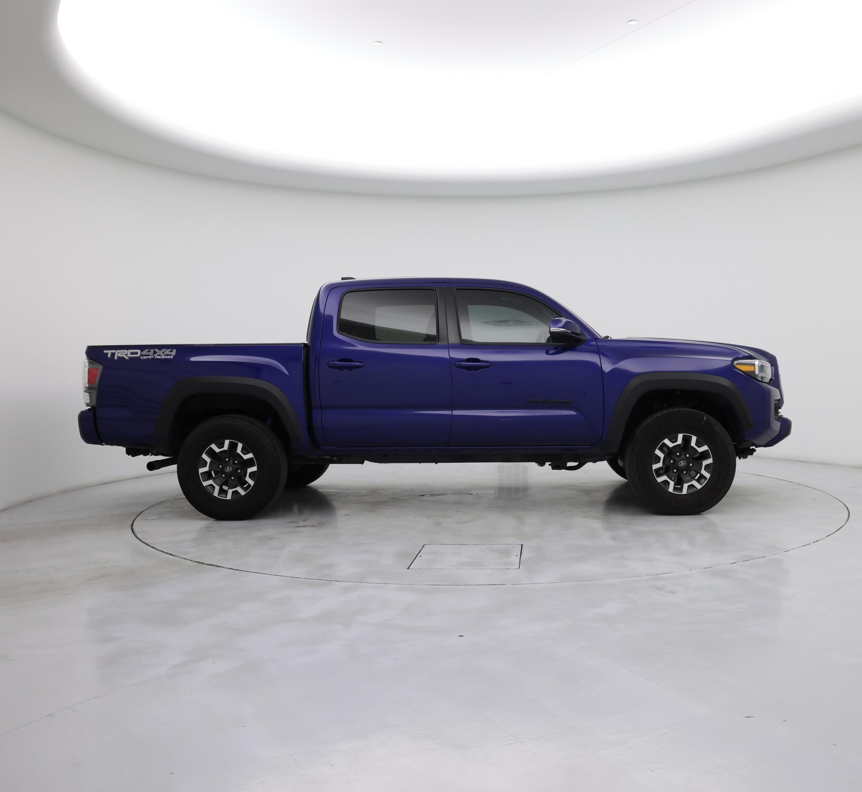 Thumbnail: 2023 Toyota Tacoma - 7