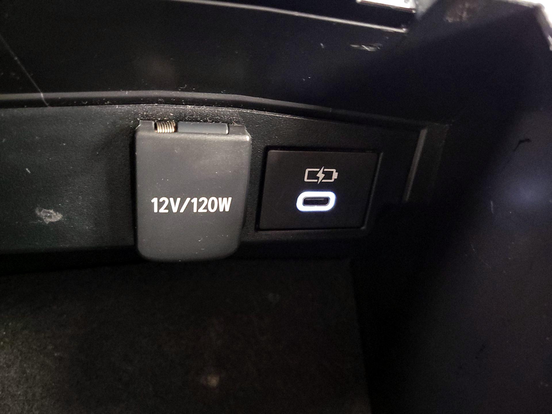 Thumbnail: 2023 Toyota Corolla - 18