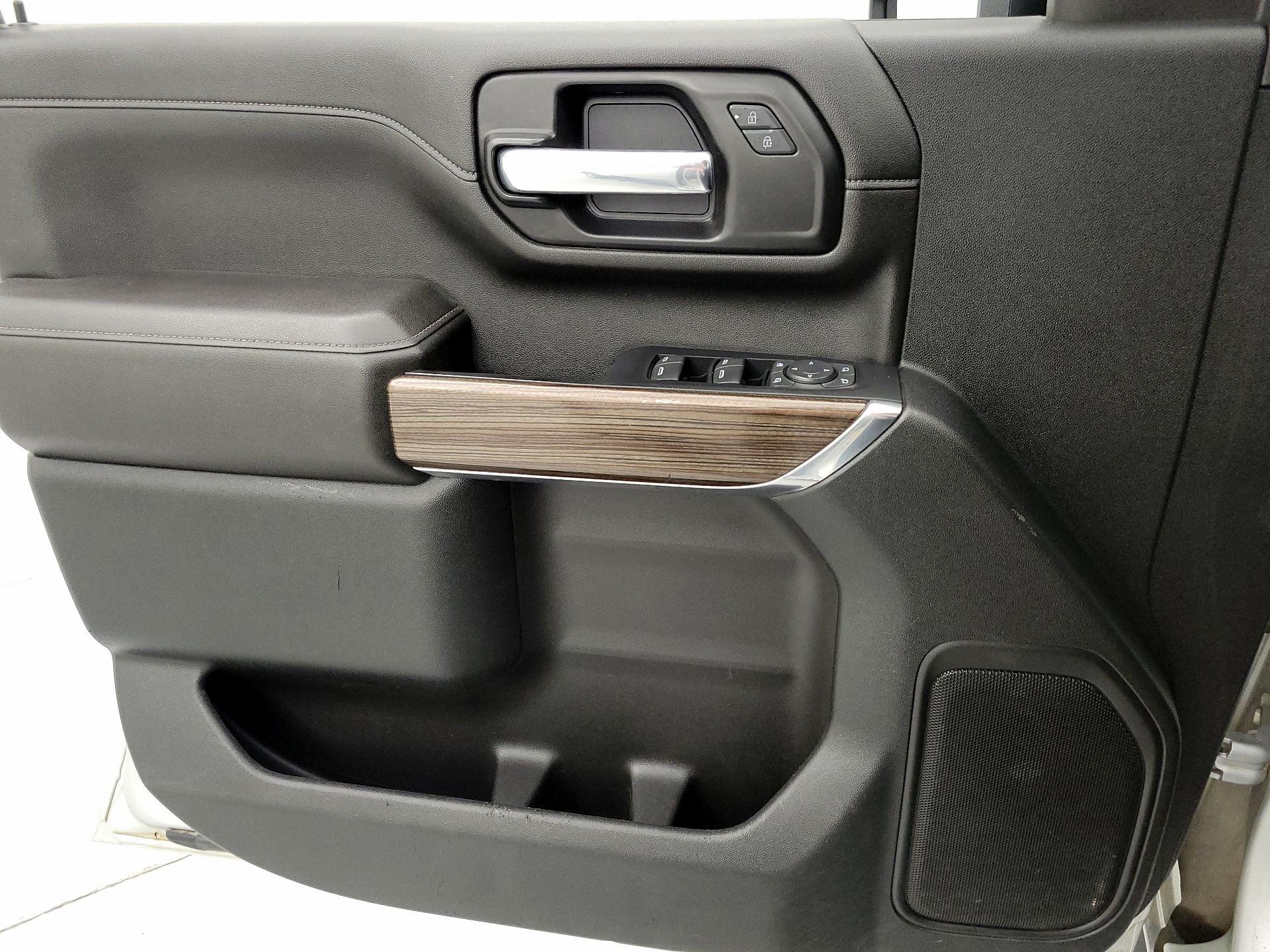 Thumbnail: 2021 Chevrolet Silverado 2500 - 12