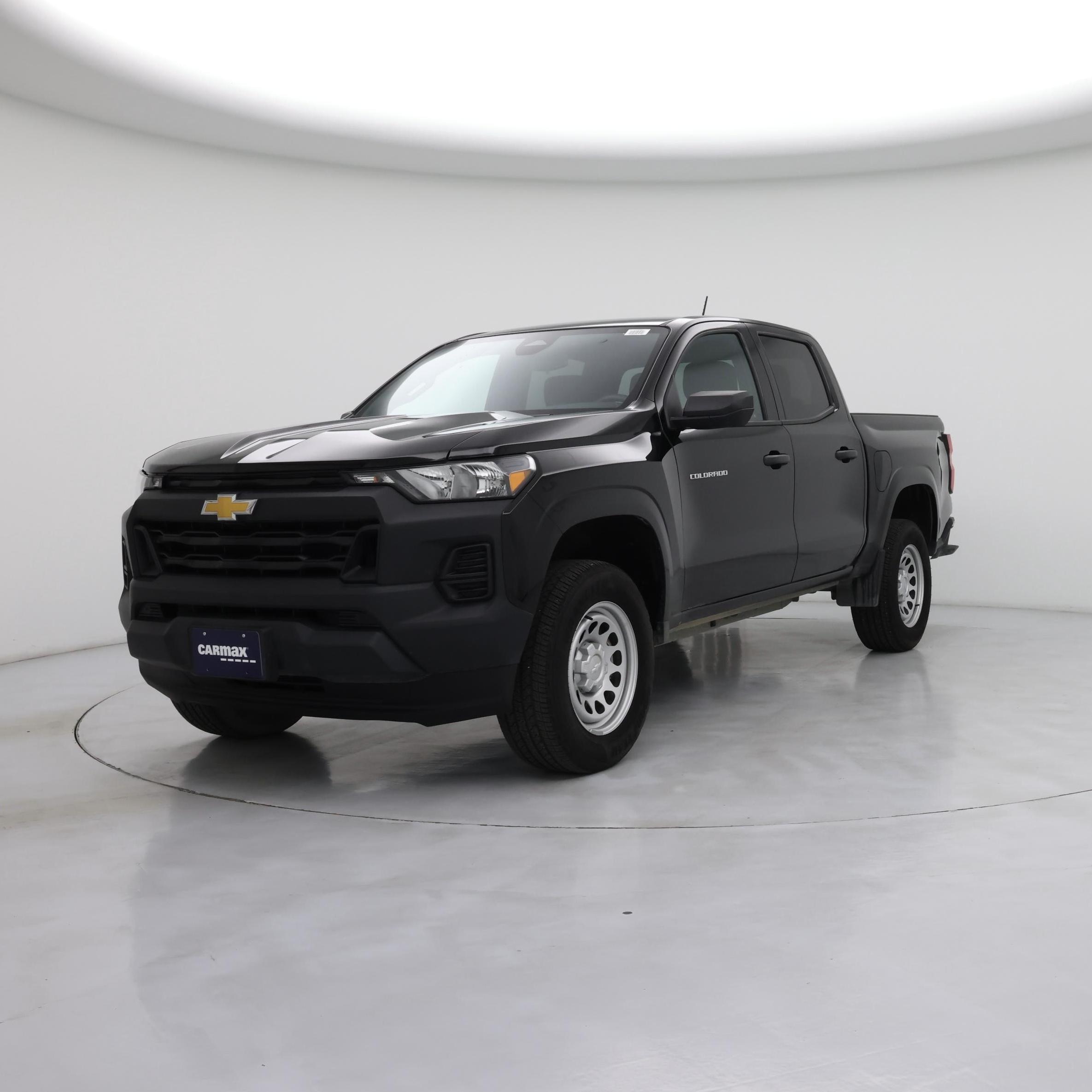 Thumbnail: 2023 Chevrolet Colorado - 4