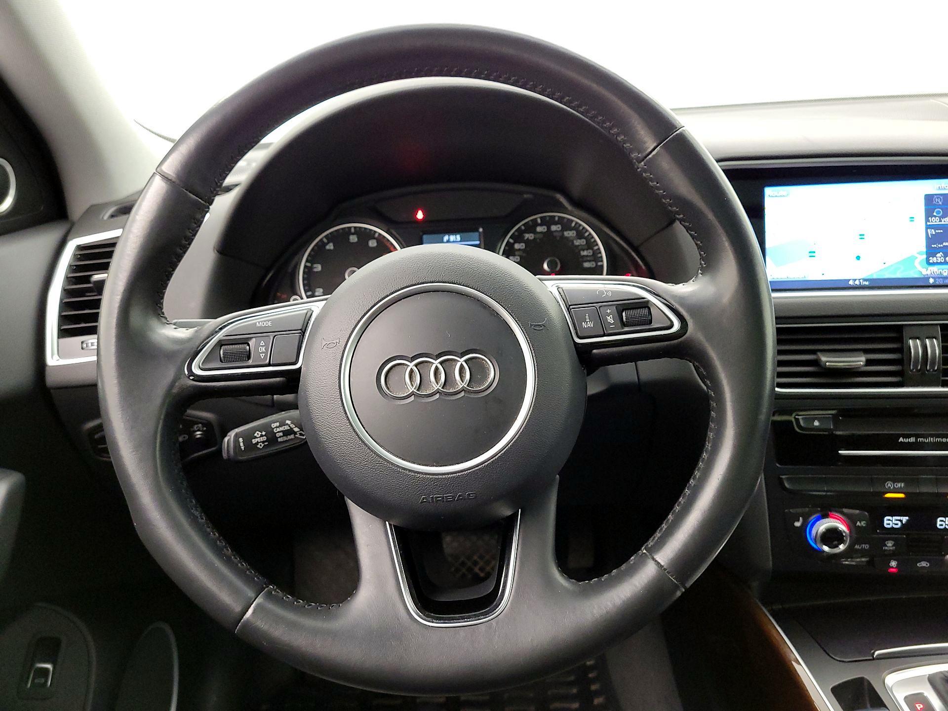 Thumbnail: 2016 Audi Q5 - 10