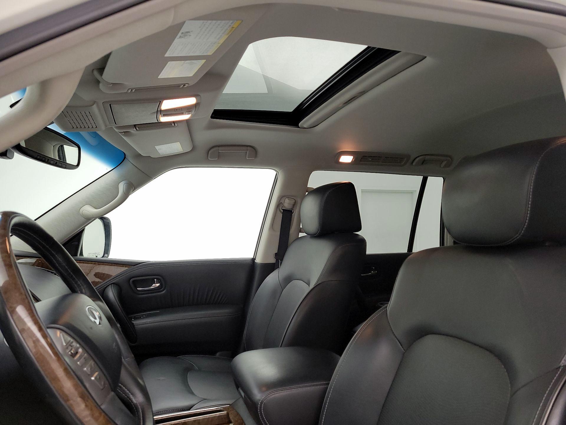 Thumbnail: 2017 INFINITI QX80 - 20