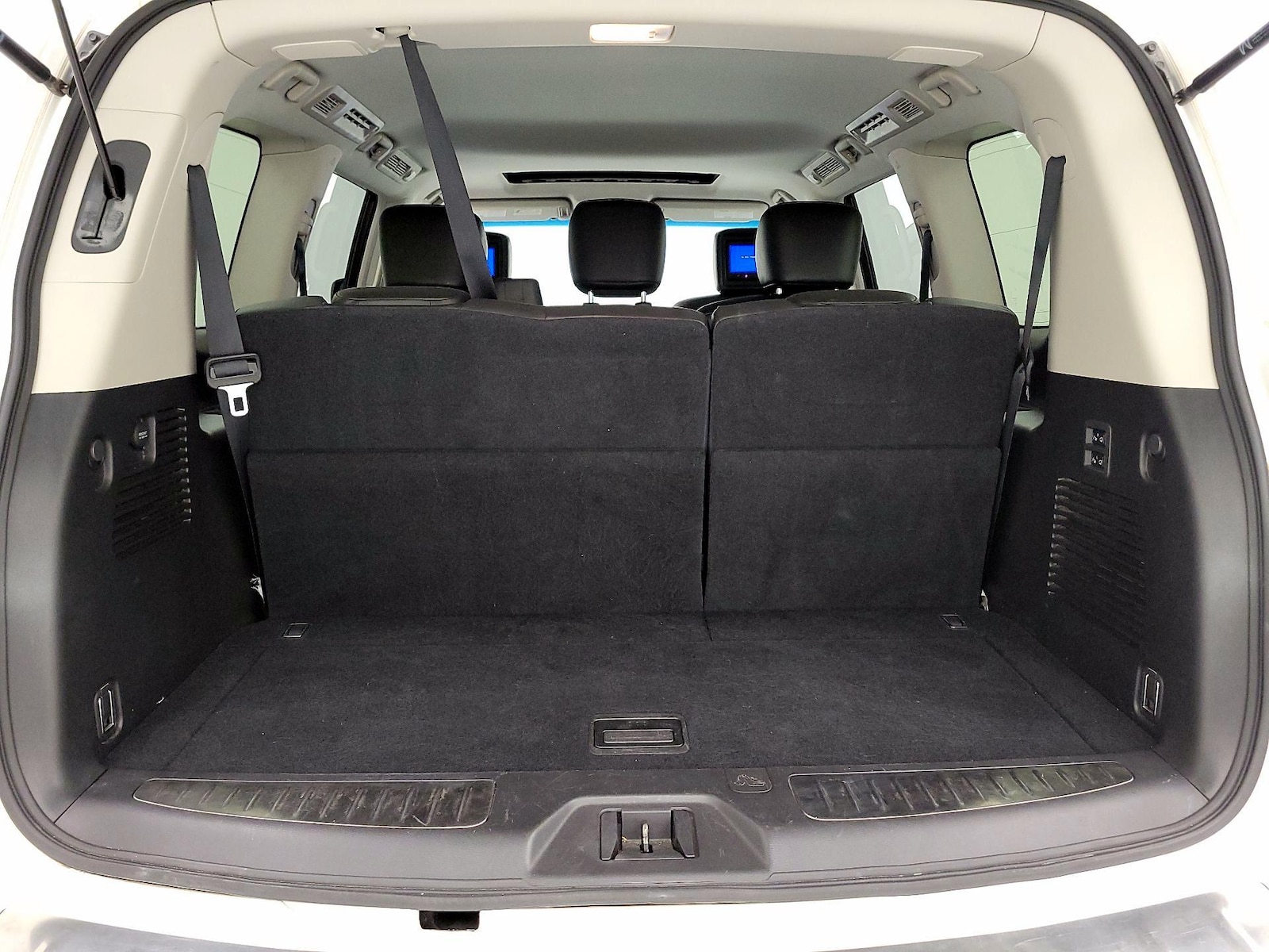 2017 INFINITI QX80 Base - Photo 24
